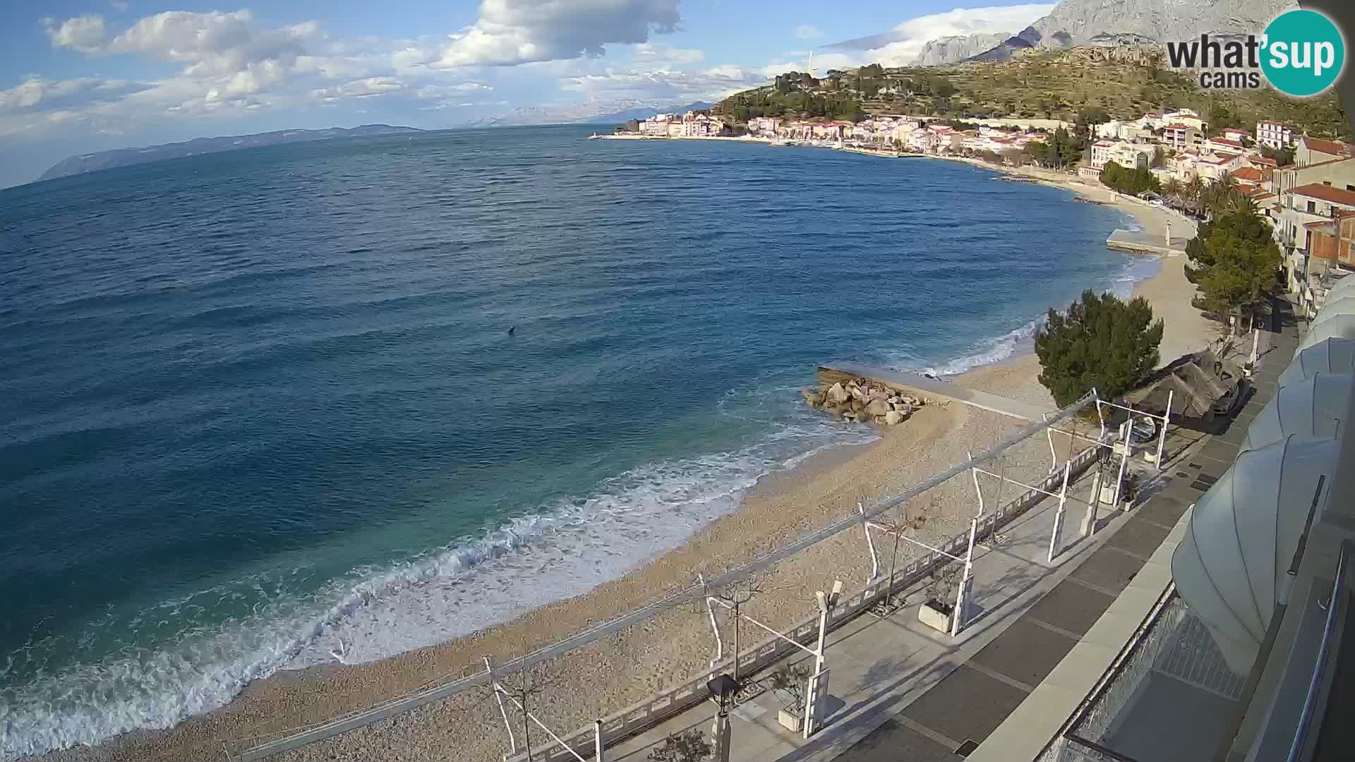 Panorama della spiaggia a Podgora