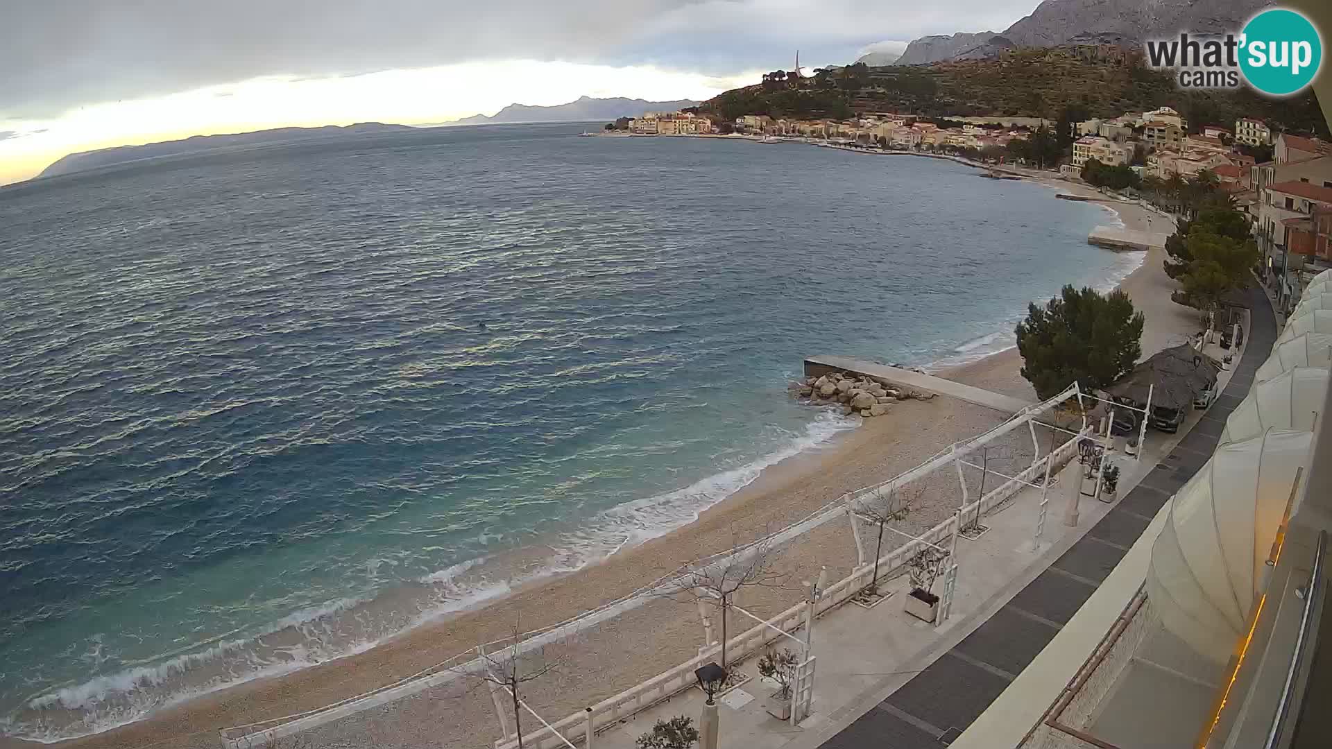 Vue de plage in Podgora