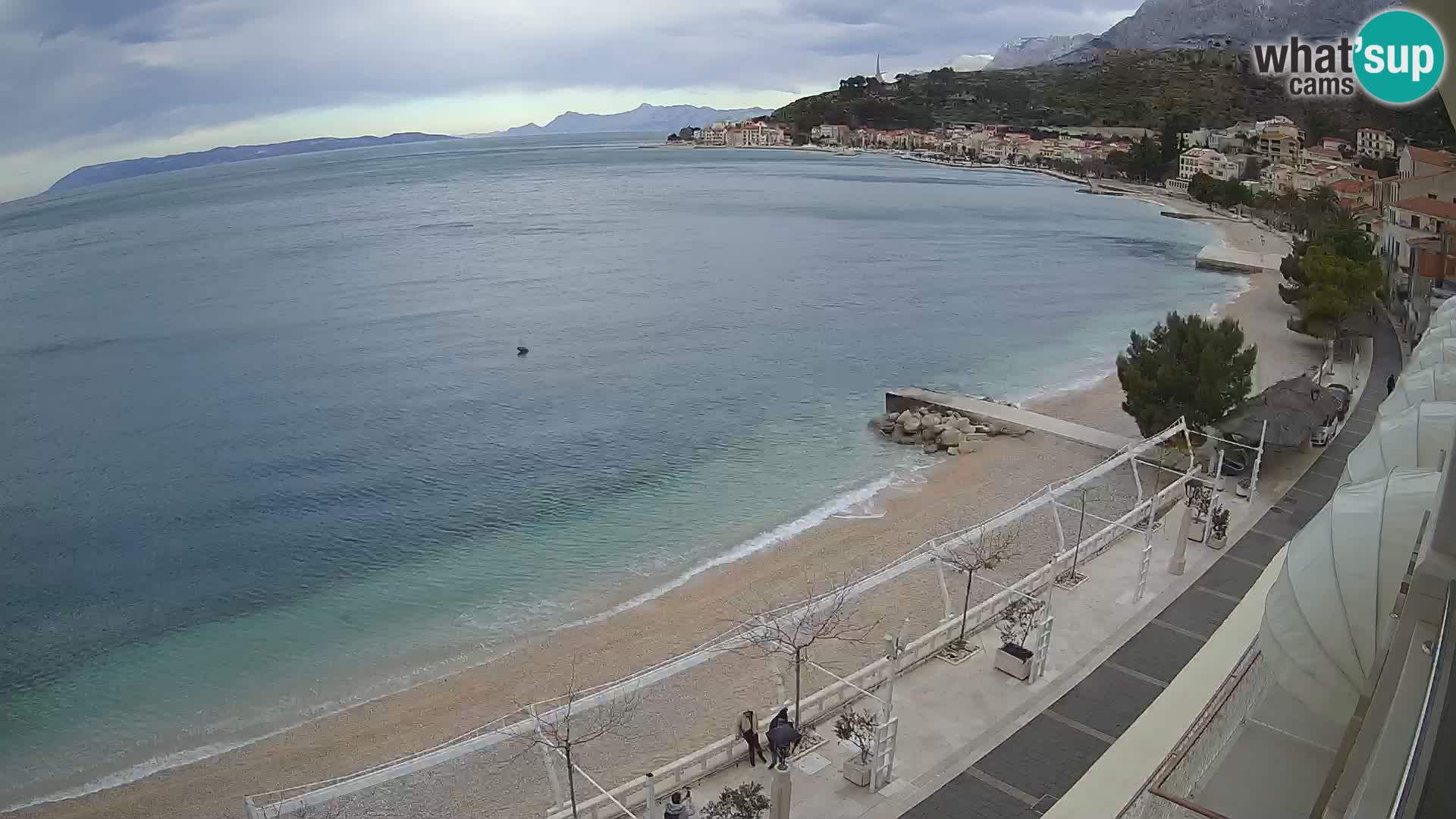 Vue de plage in Podgora