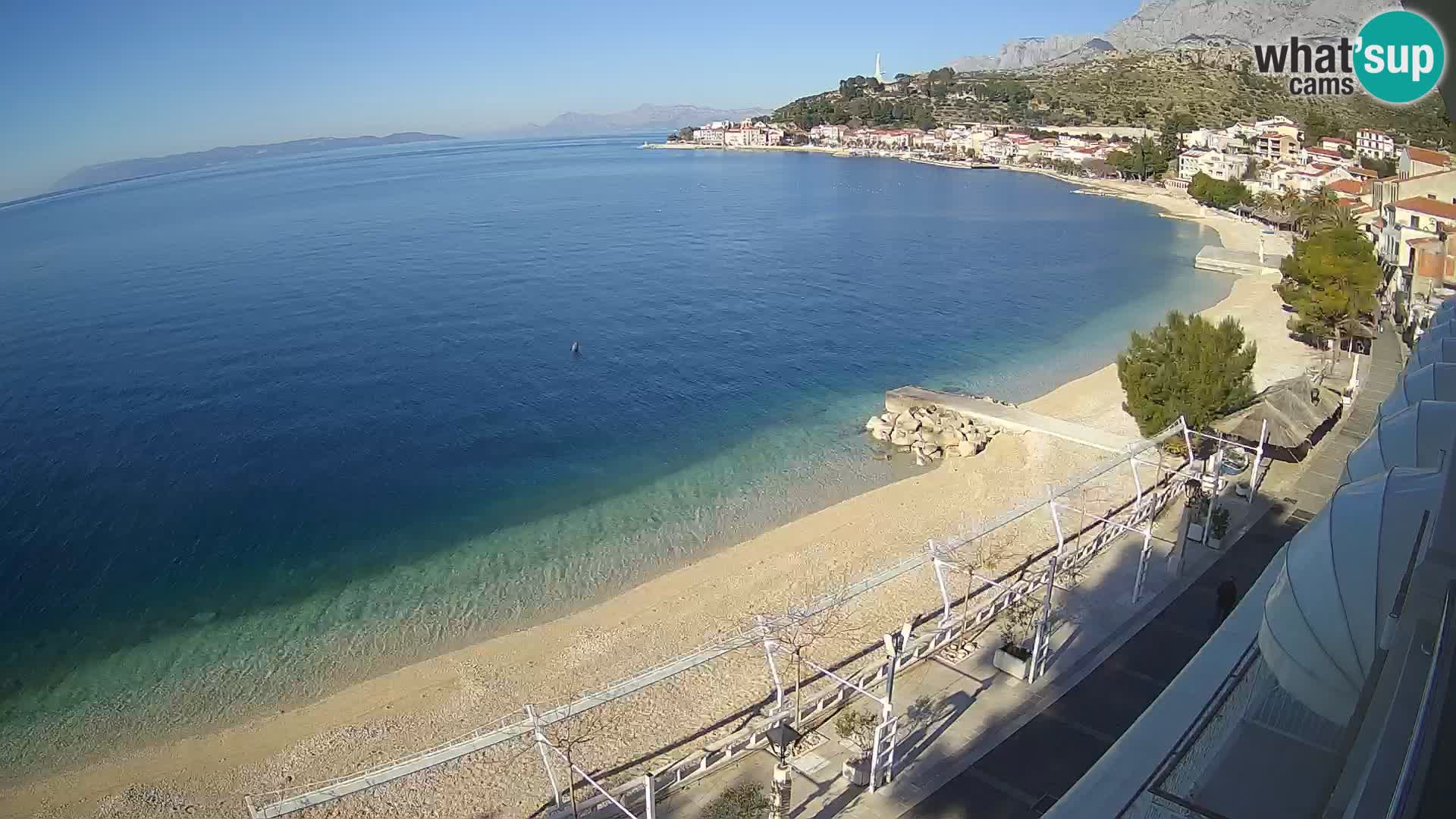 Panorama della spiaggia a Podgora