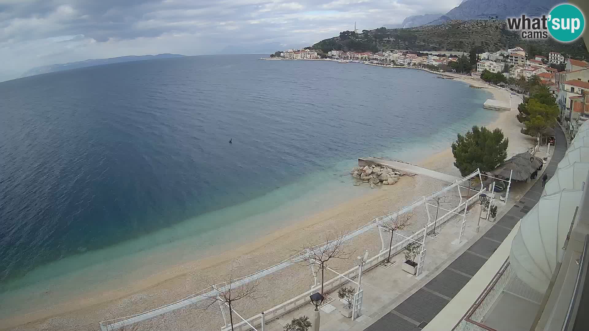 Vue de plage in Podgora