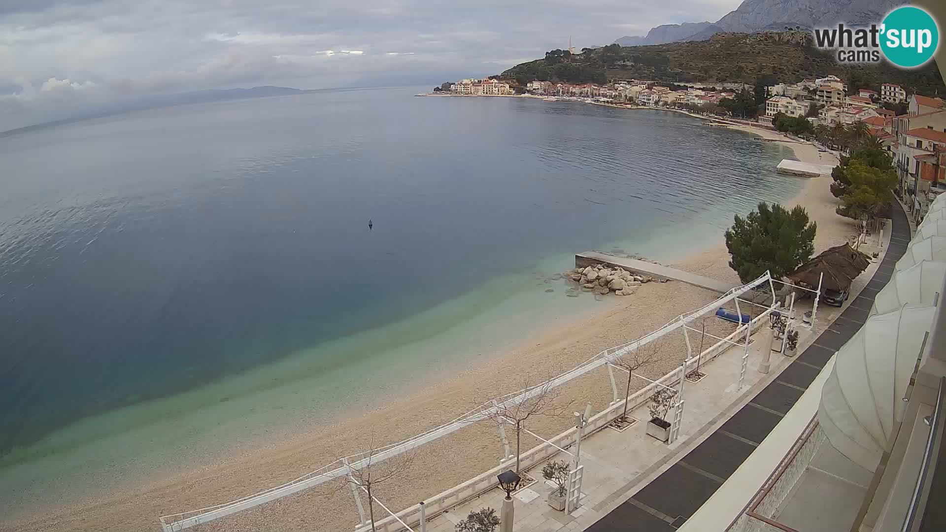 Vista de la playa in Podgora