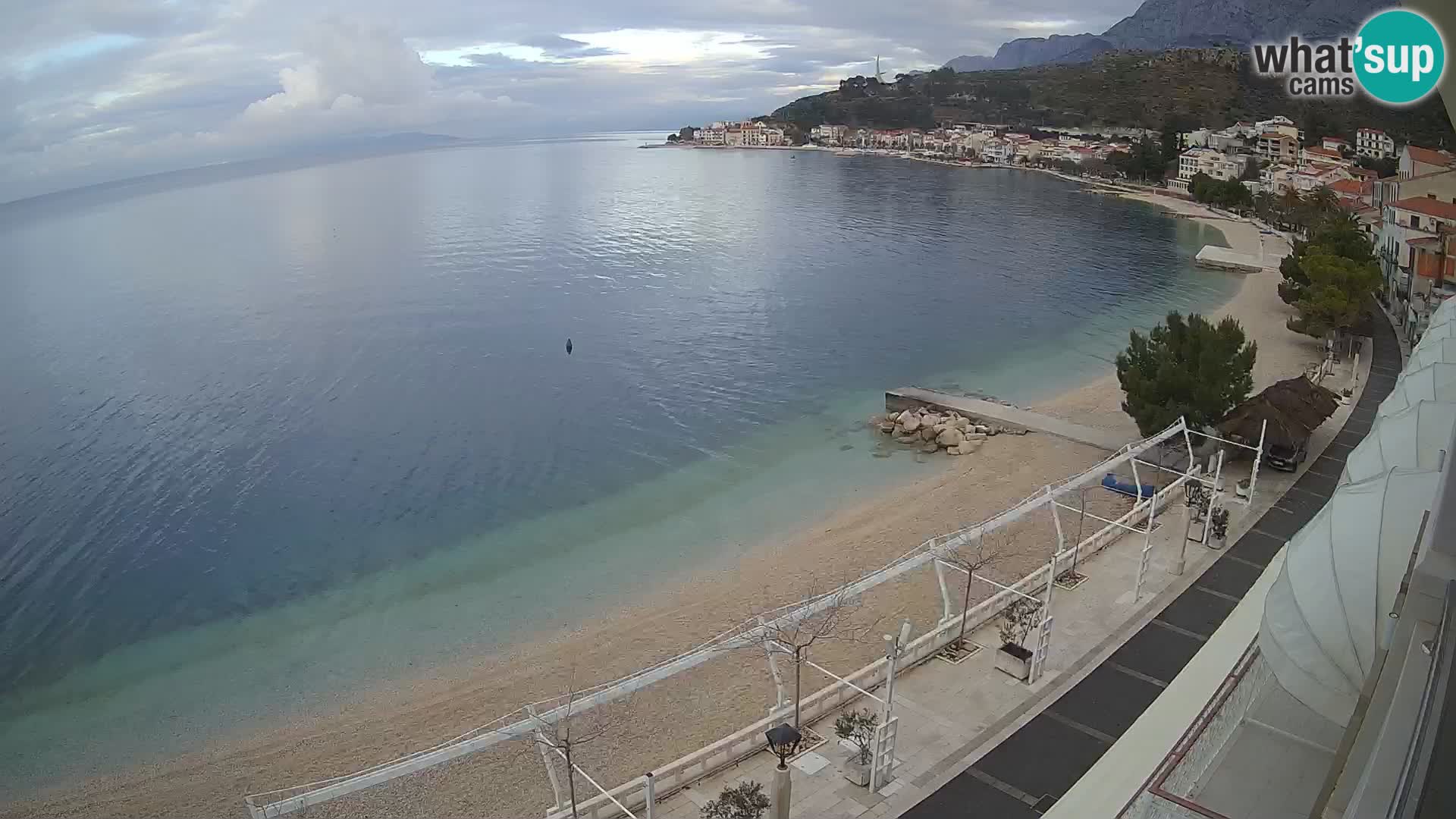 Vista de la playa in Podgora