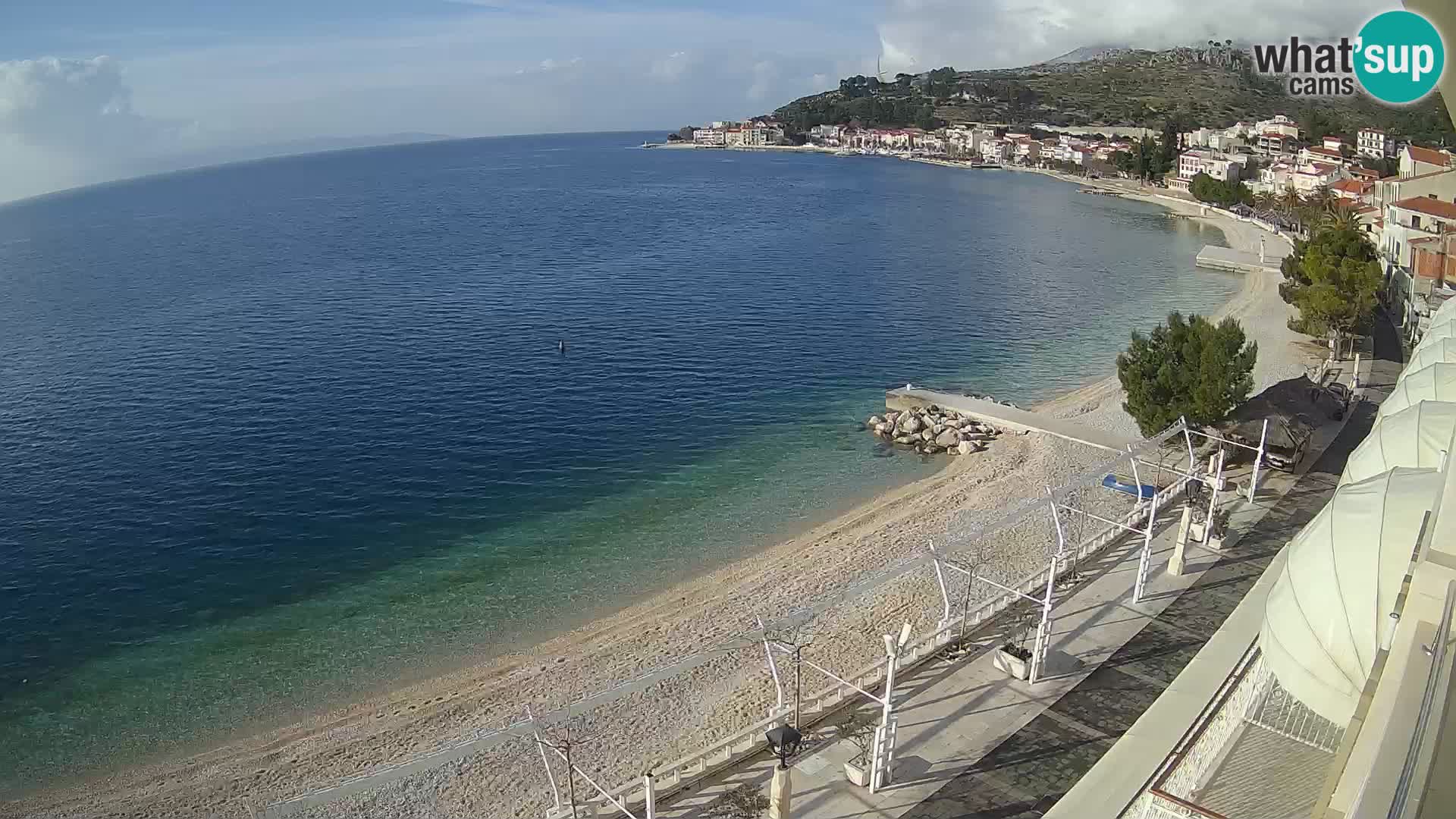 Pogled na plažu Podgori