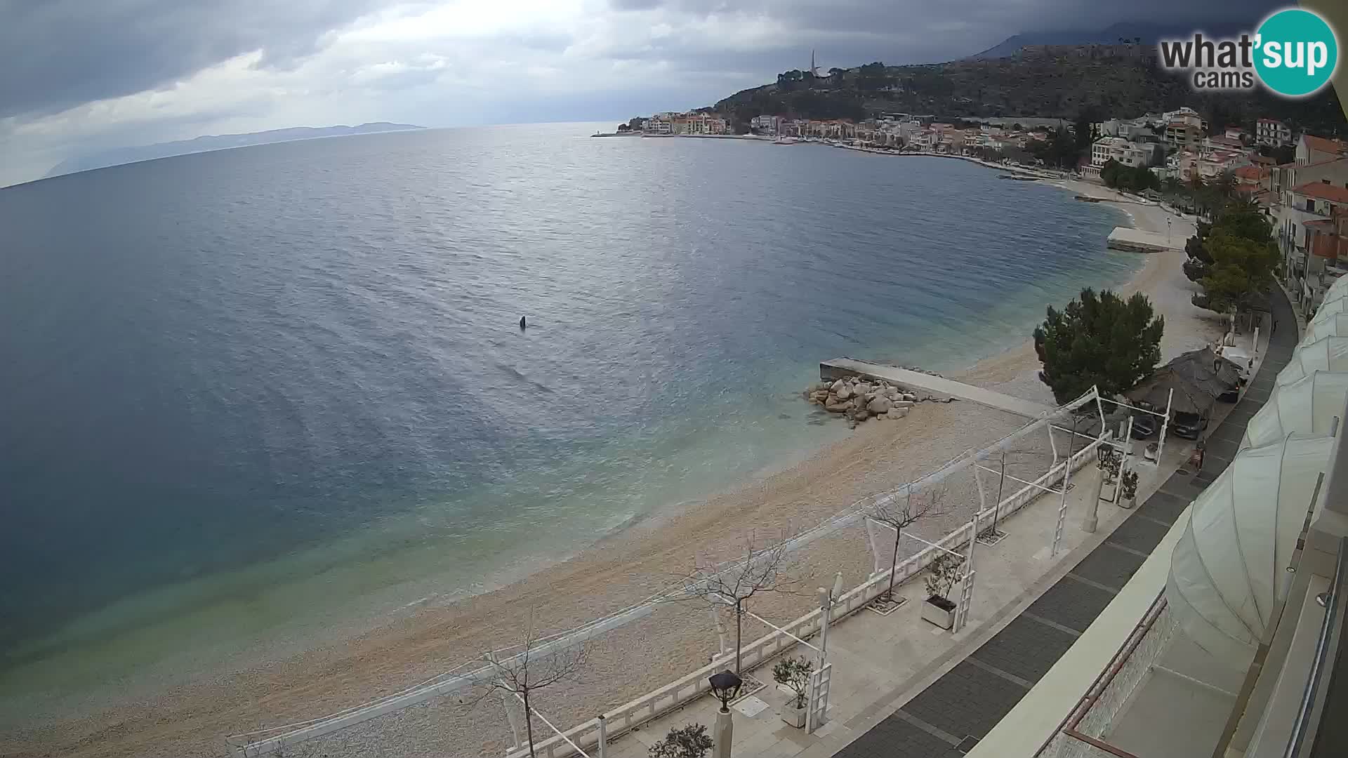 Vue de plage in Podgora