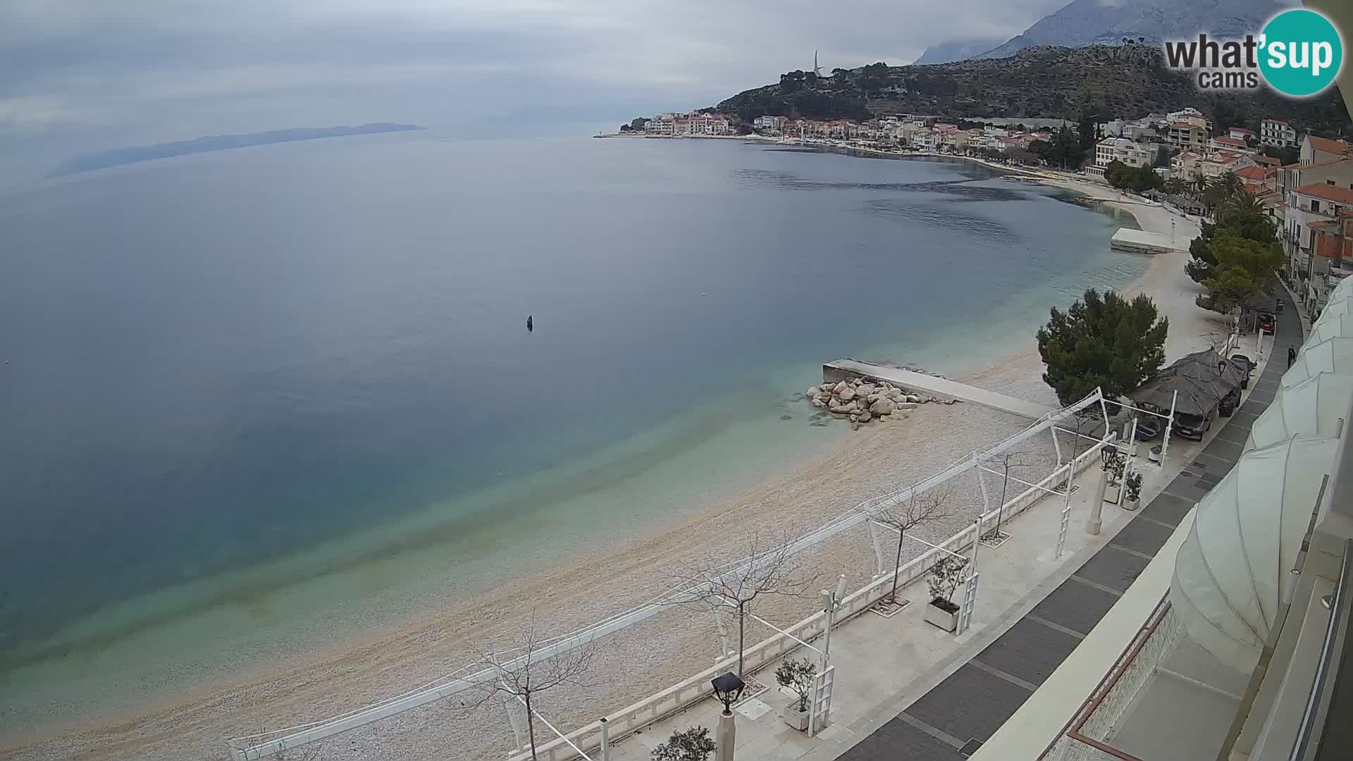 Panorama della spiaggia a Podgora