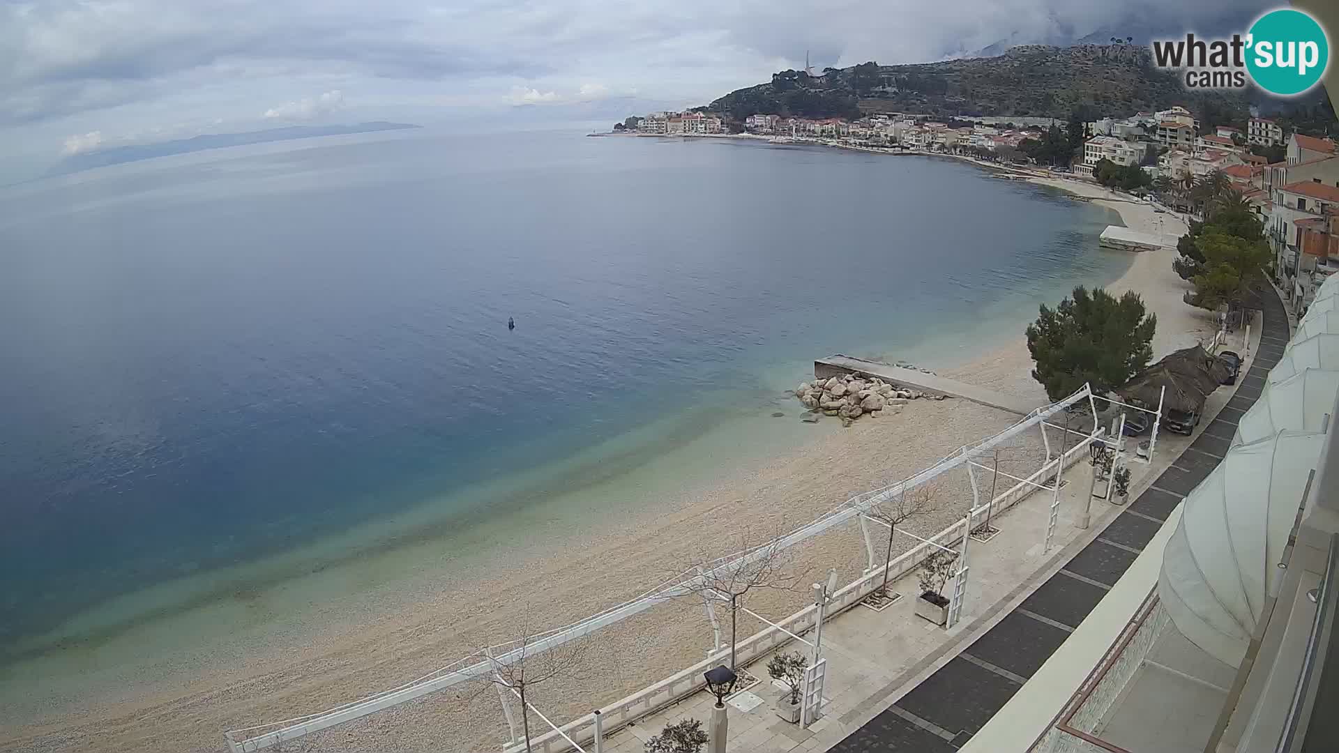 Vista de la playa in Podgora