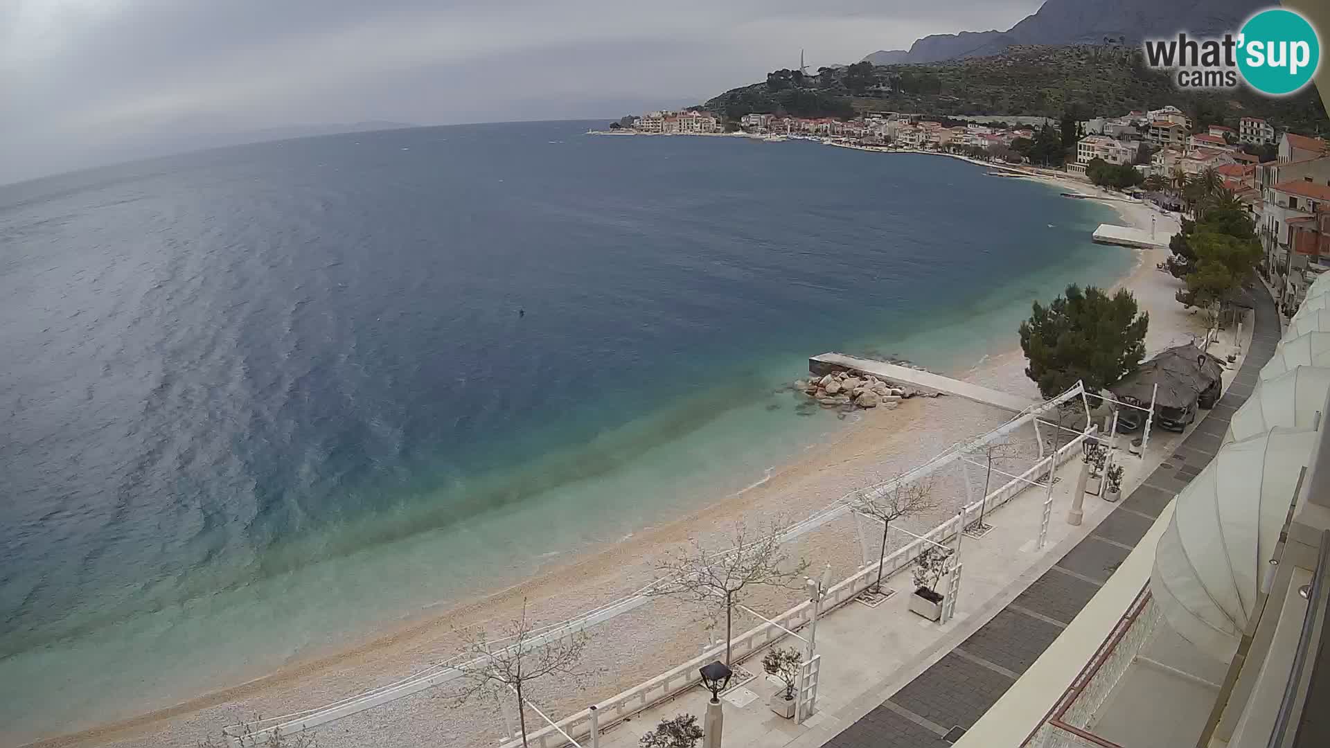 Panorama della spiaggia a Podgora