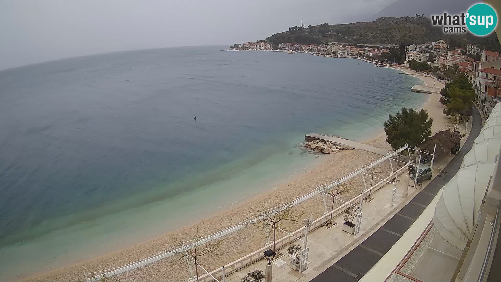 Vue de plage in Podgora