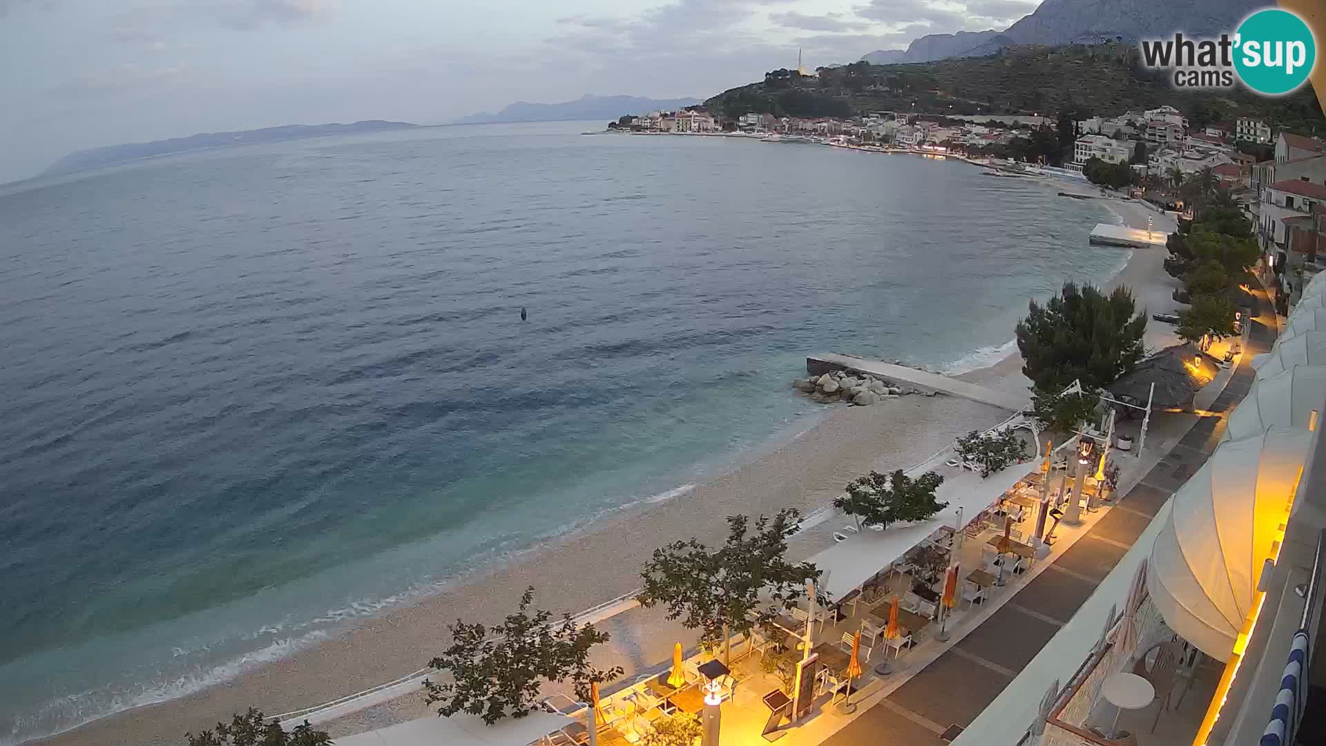 Panorama della spiaggia a Podgora