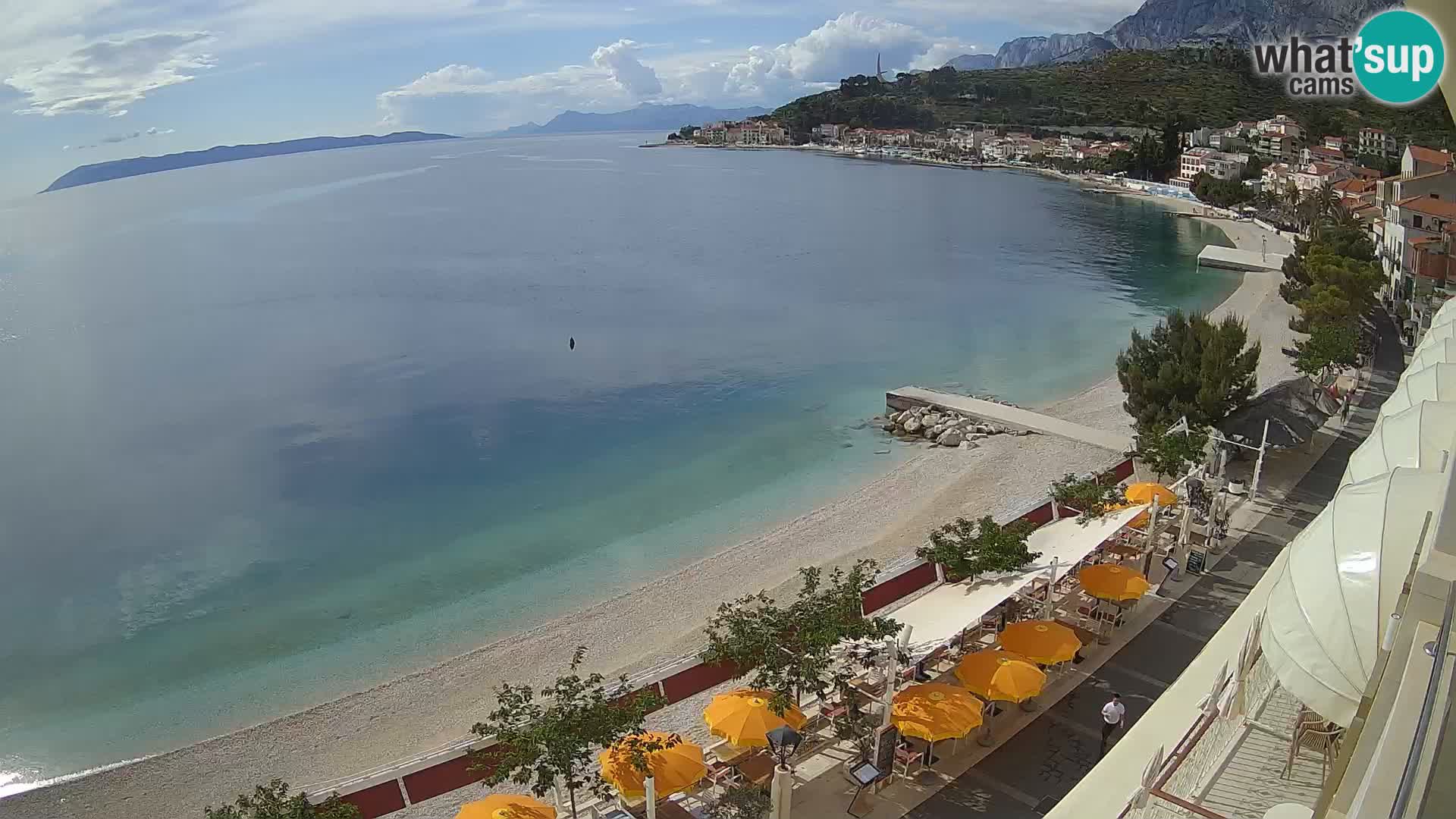 Razgled na plažo v Podgori