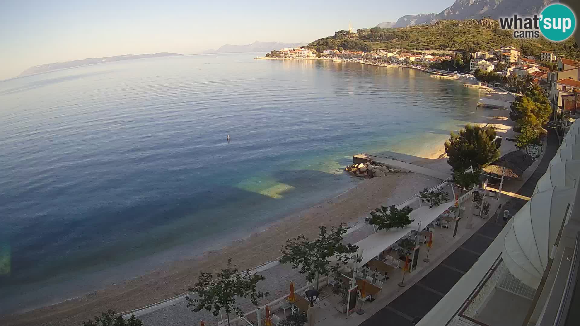 Panorama della spiaggia a Podgora