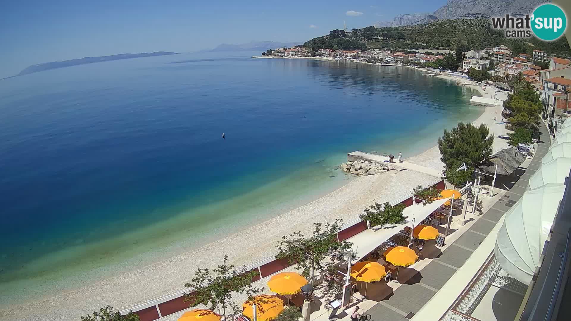 Razgled na plažo v Podgori