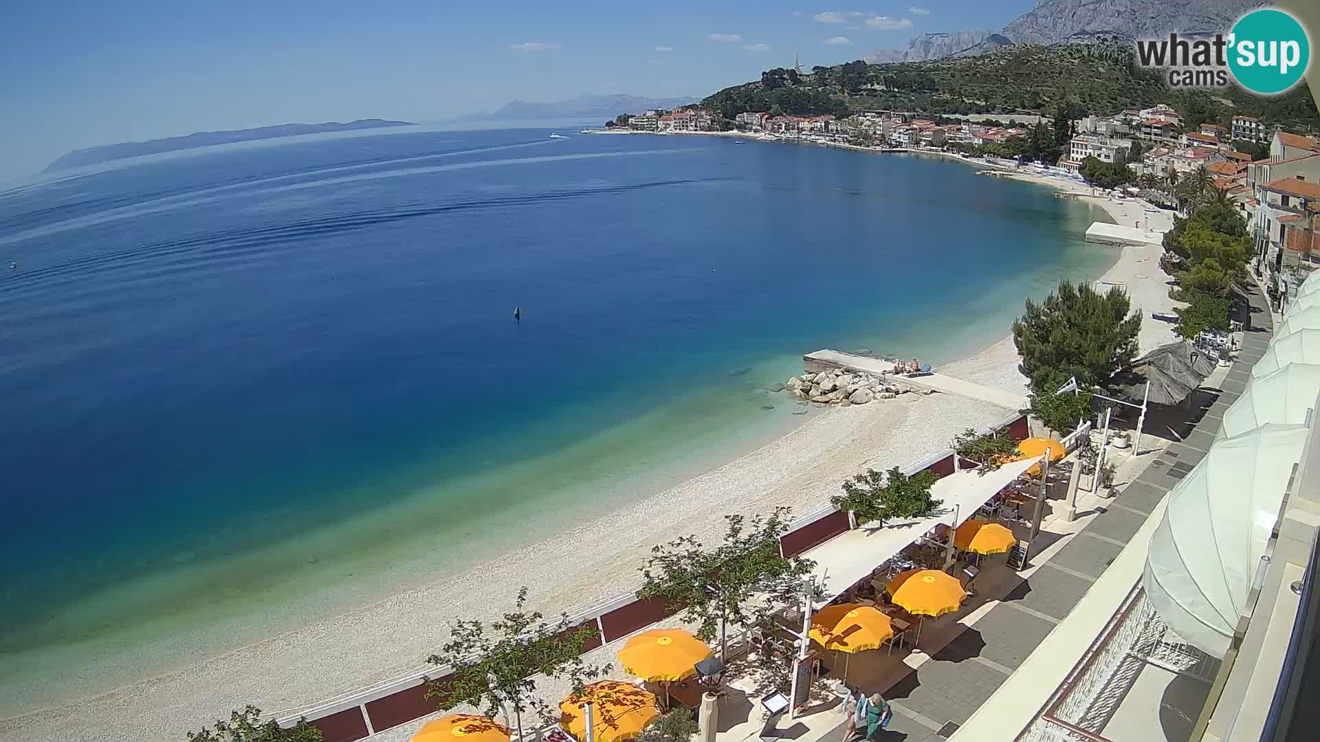 Vue de plage in Podgora
