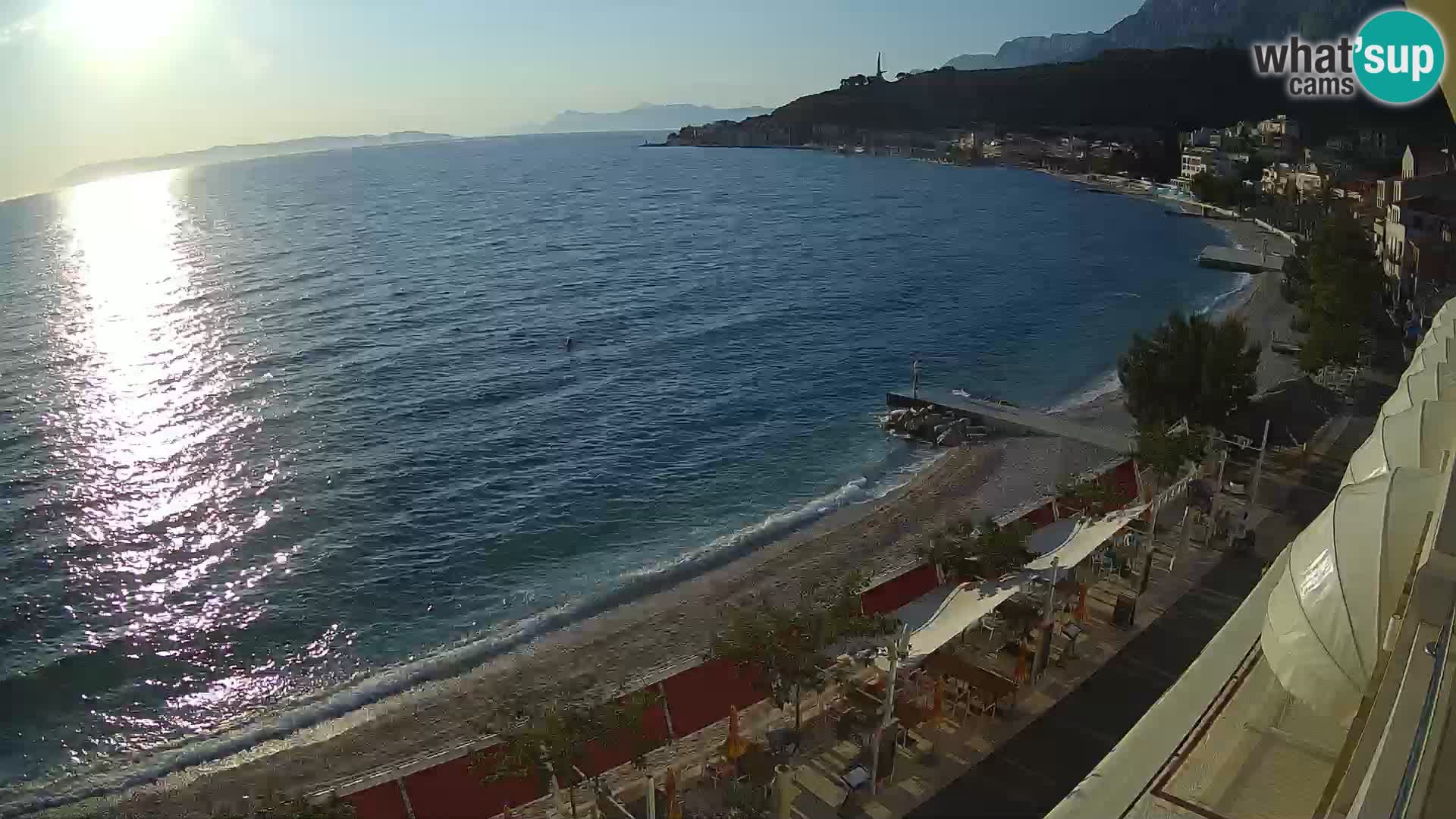 Razgled na plažo v Podgori