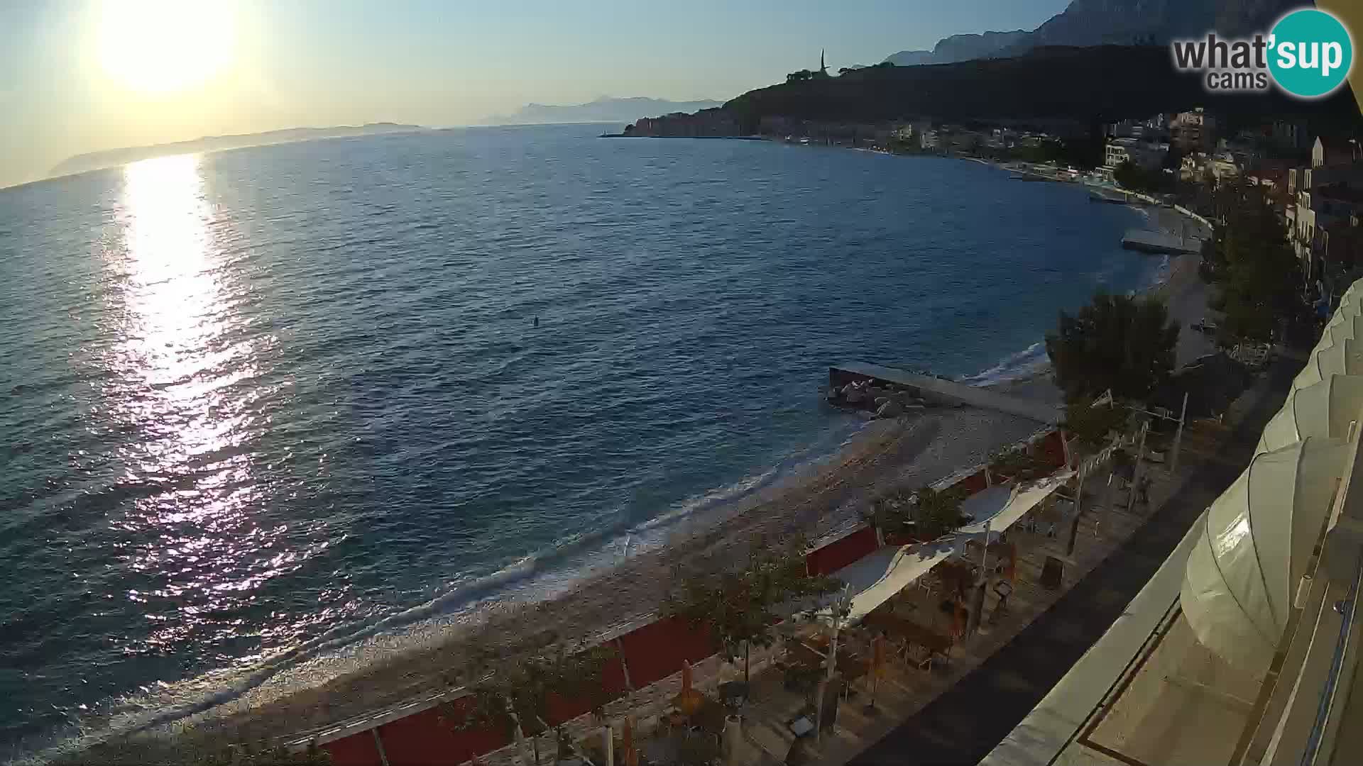 Pogled na plažu Podgori