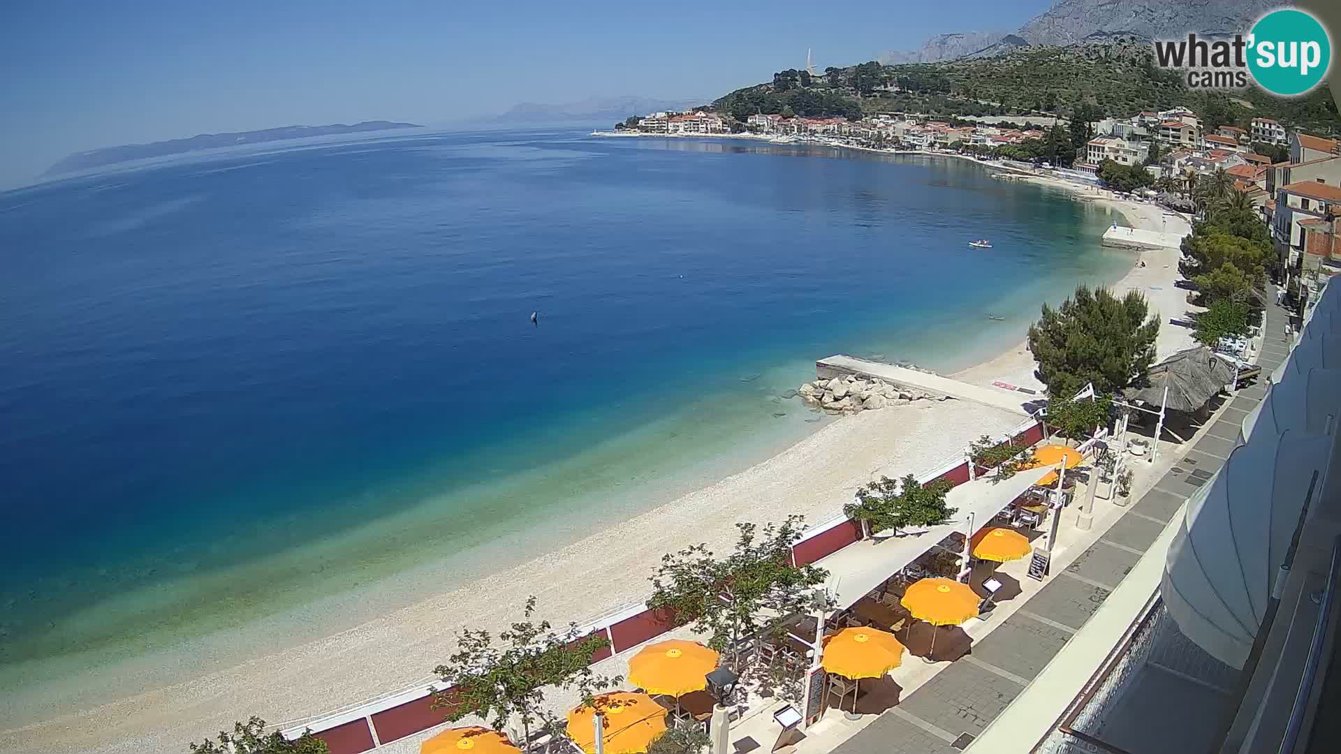 Razgled na plažo v Podgori