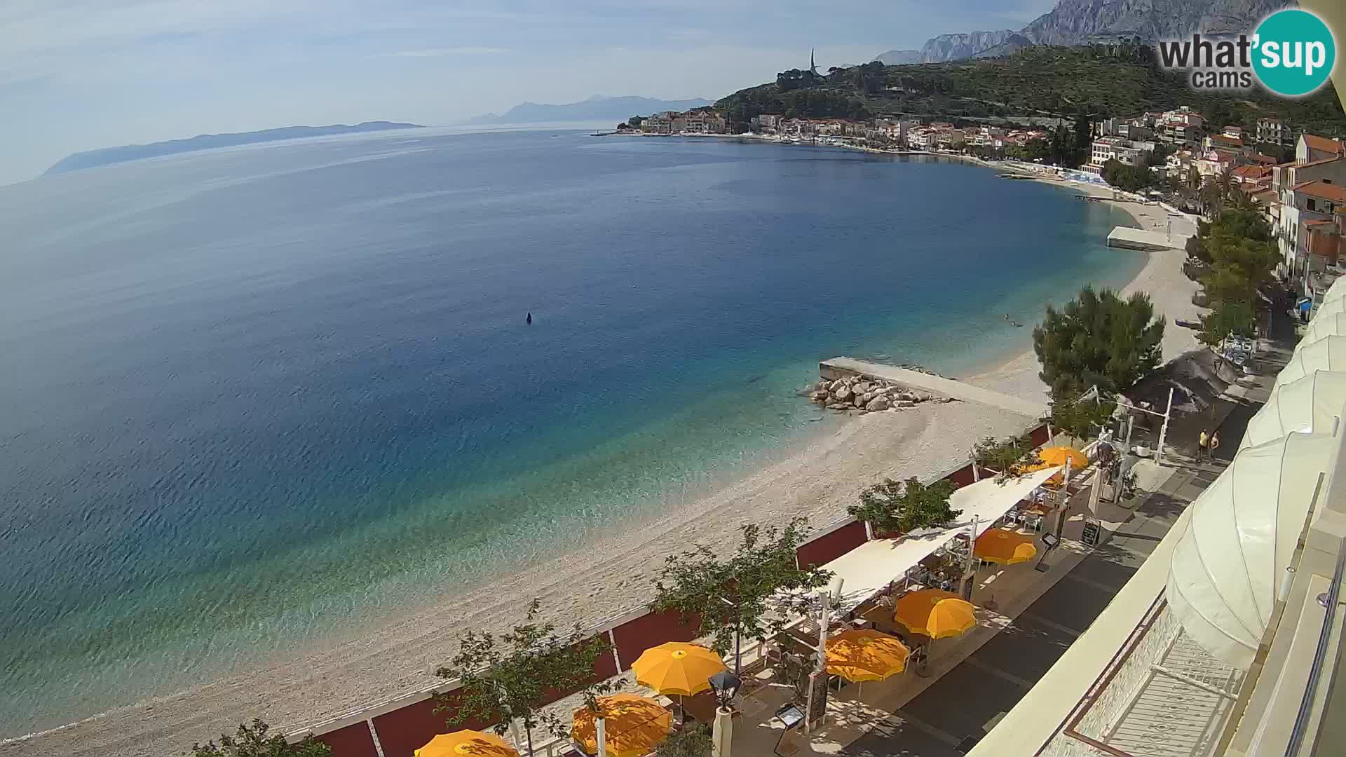 Vue de plage in Podgora