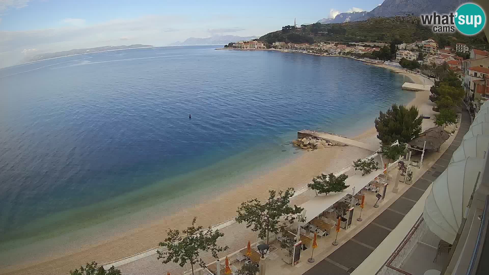 Panorama della spiaggia a Podgora