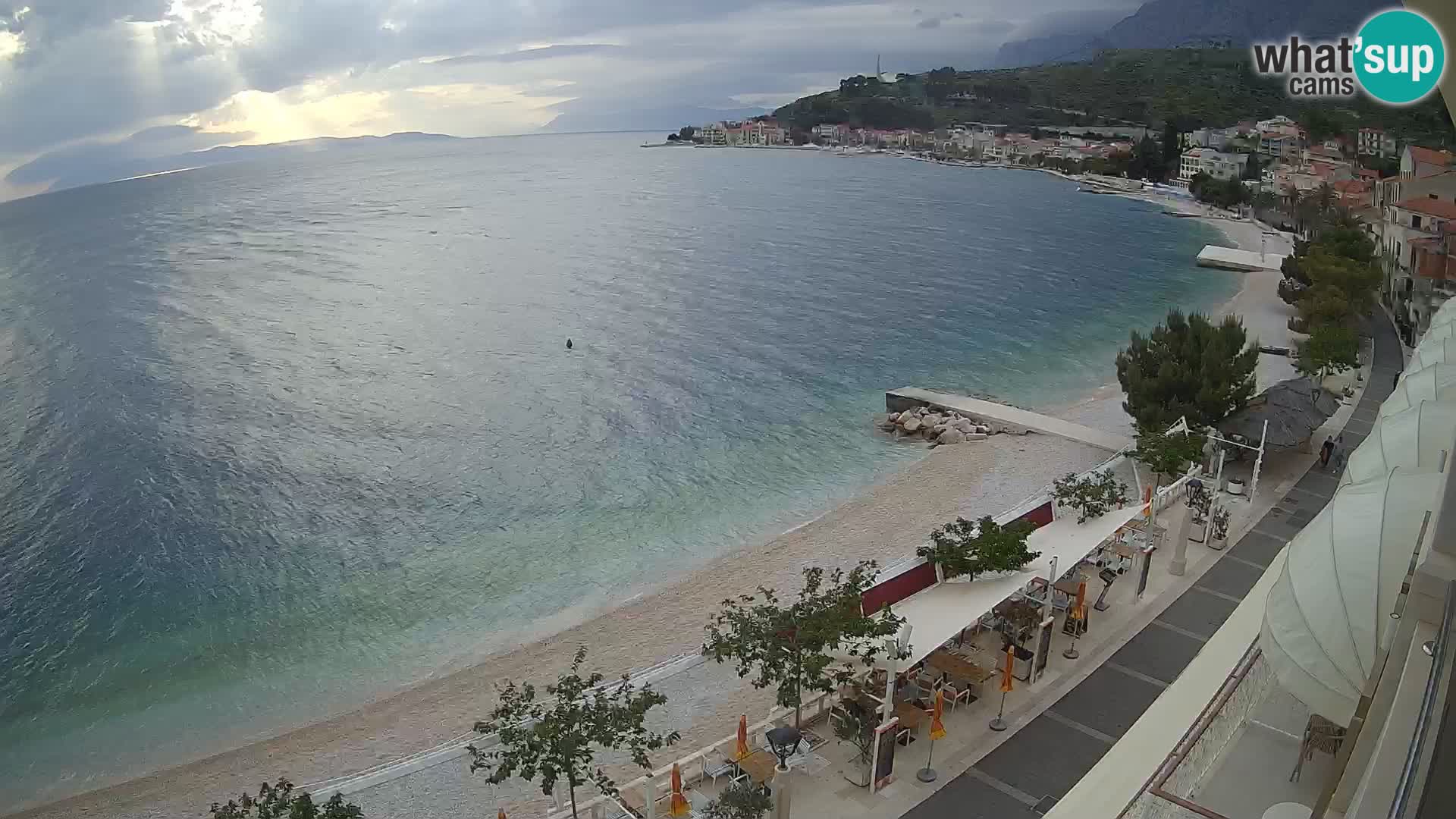 Vista de la playa in Podgora