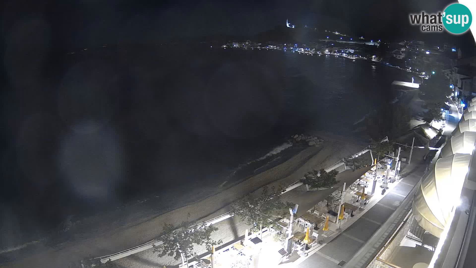 Razgled na plažo v Podgori