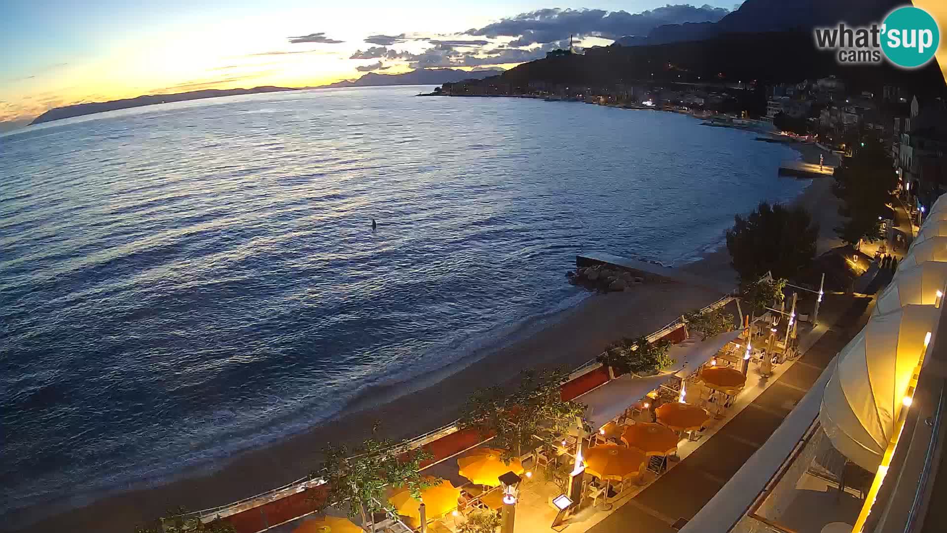 Panorama della spiaggia a Podgora