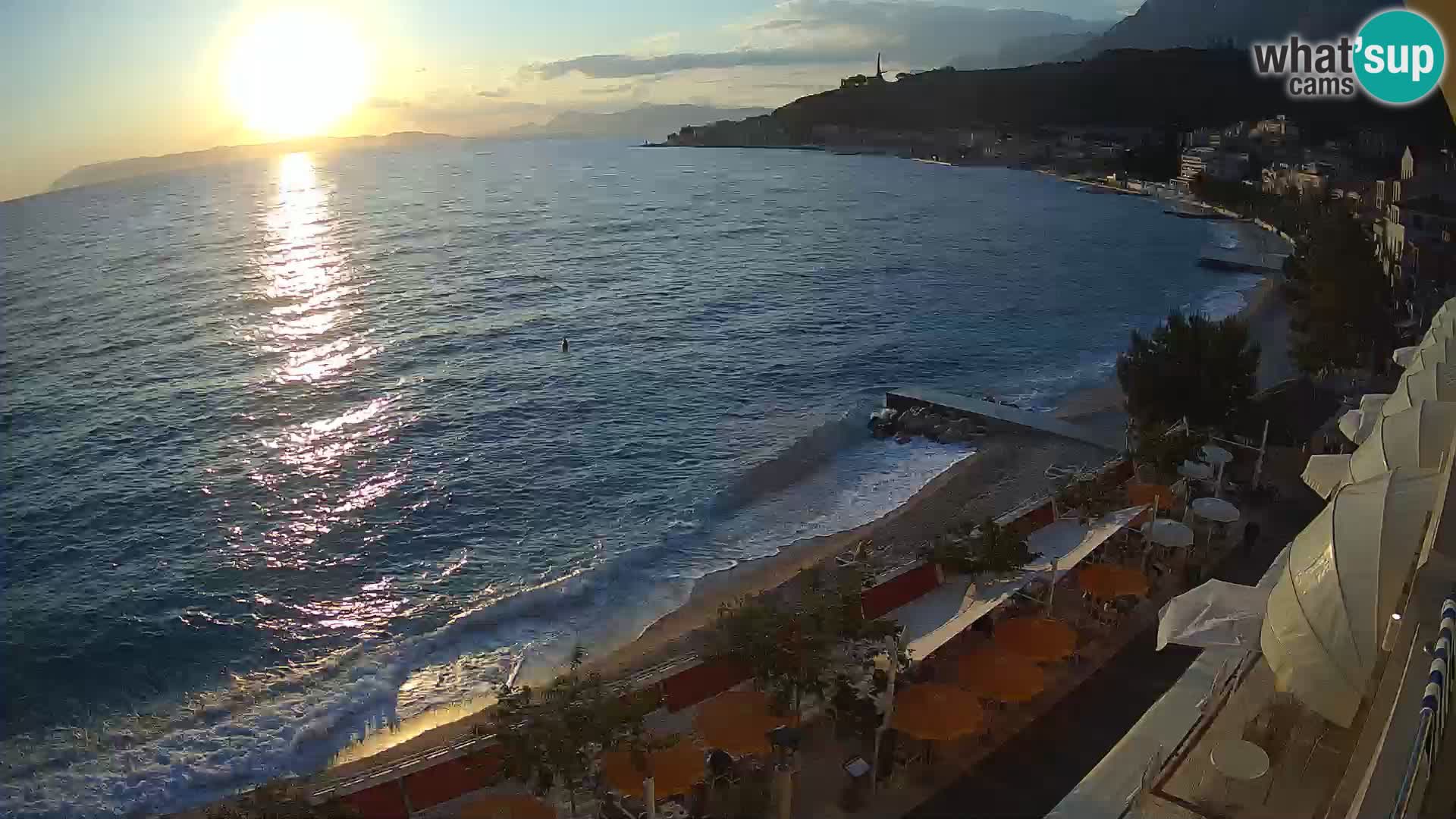 Pogled na plažu Podgori