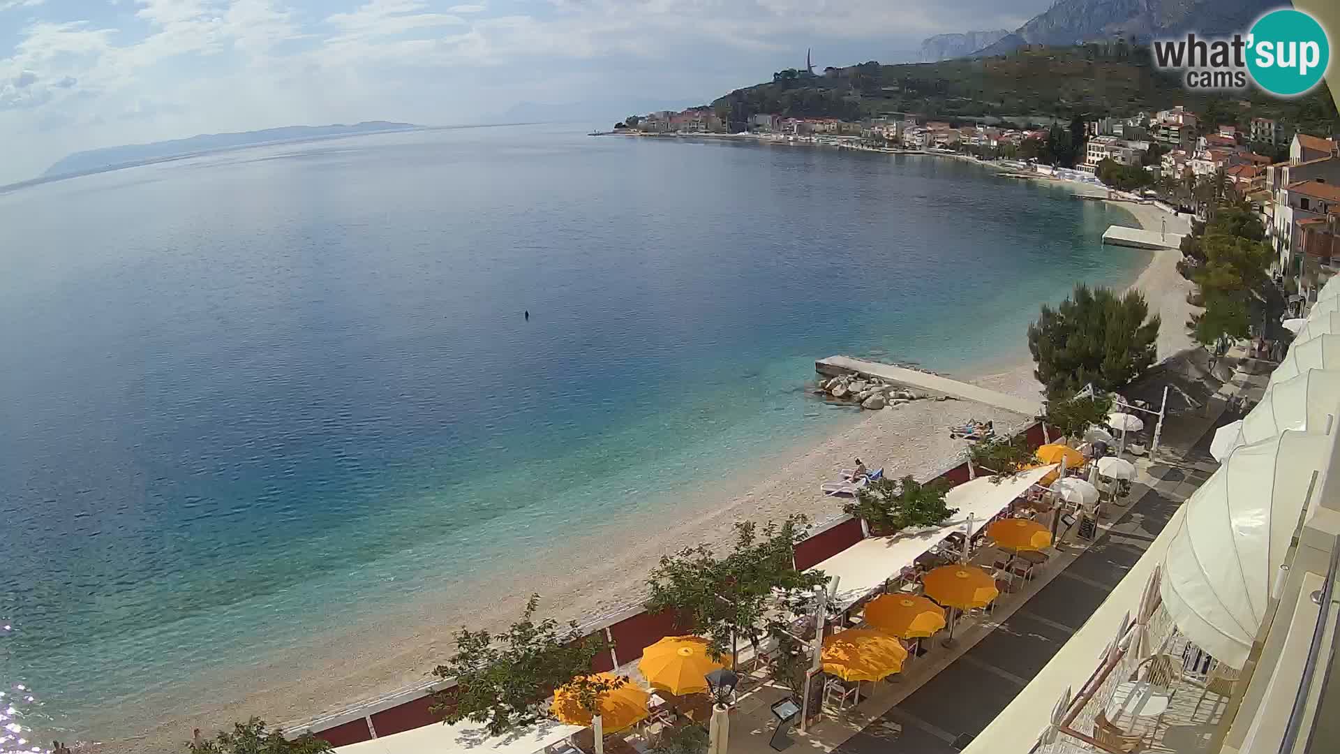 Razgled na plažo v Podgori