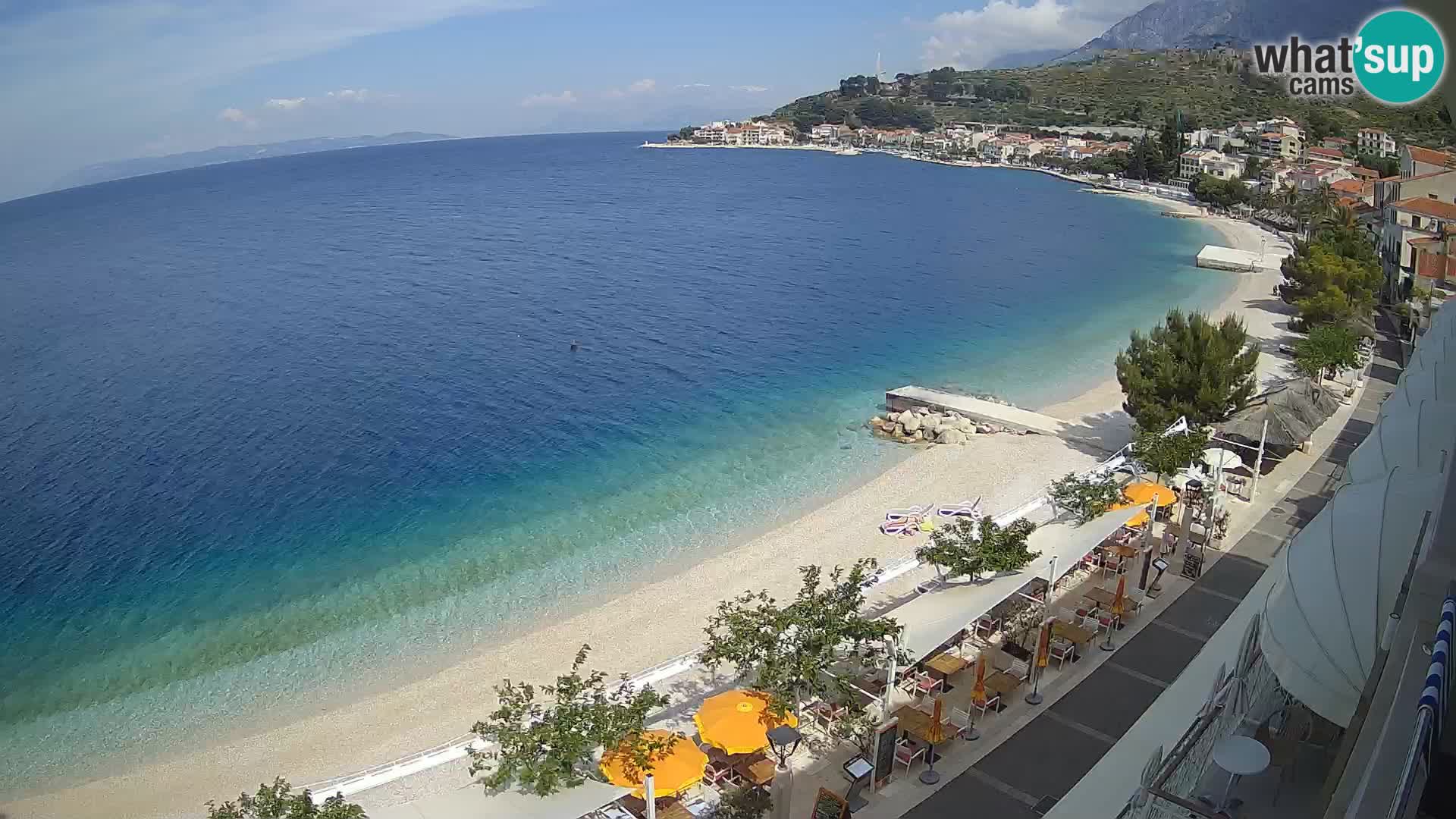 Pogled na plažu Podgori