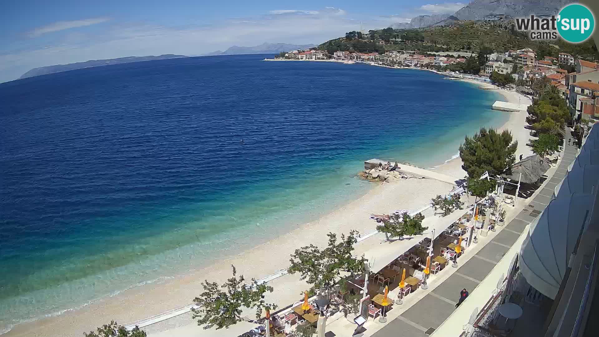 Pogled na plažu Podgori