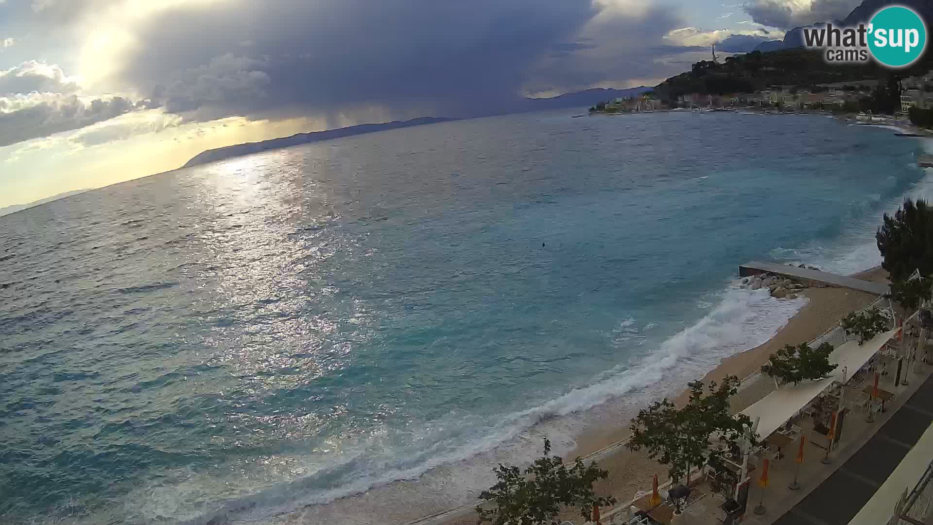 Vista de la playa in Podgora