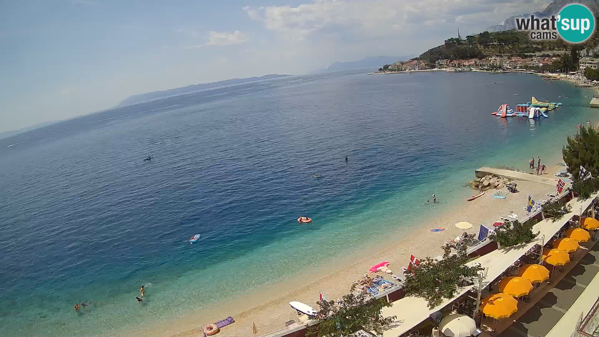 Razgled na plažo v Podgori