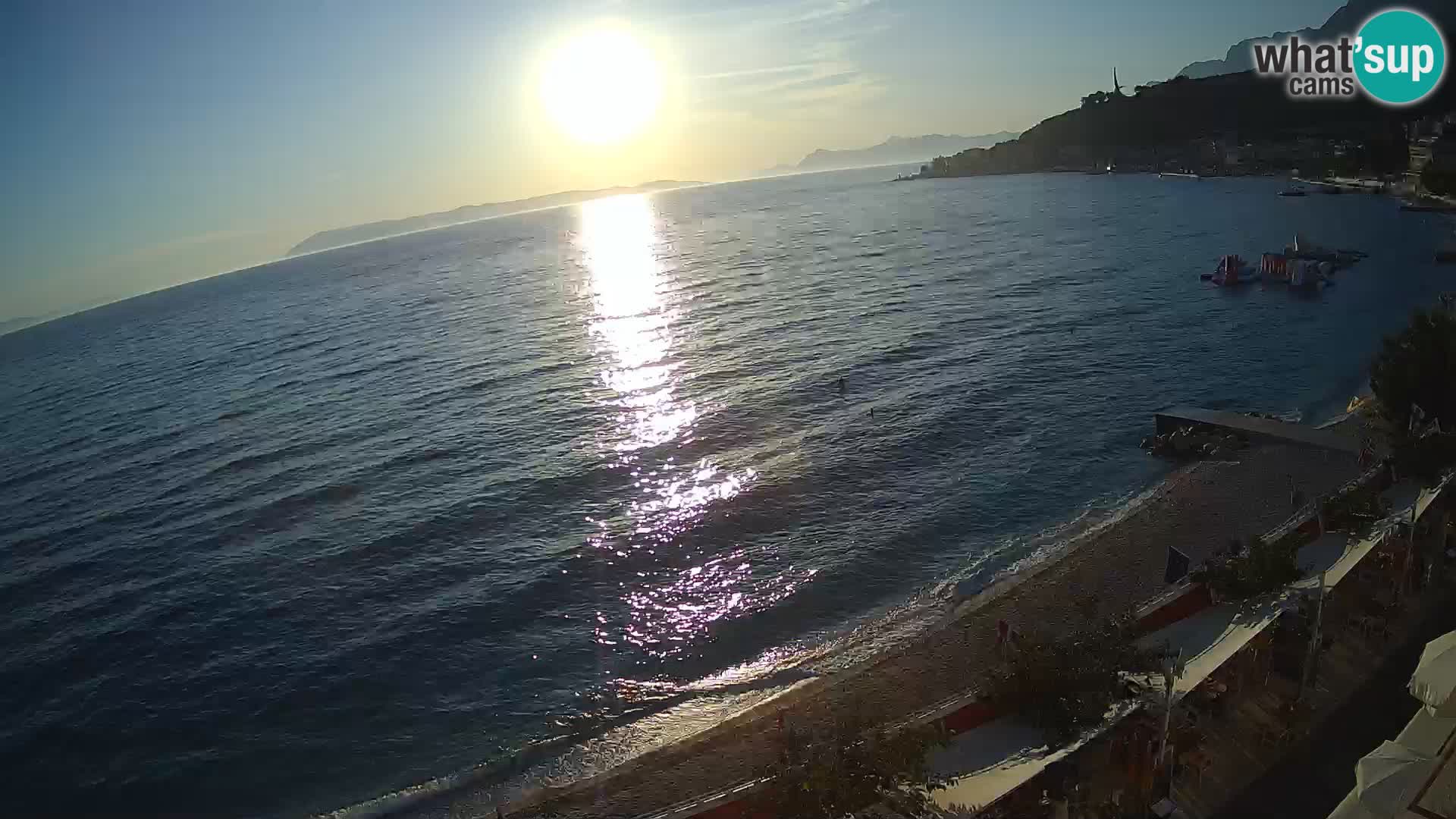 Razgled na plažo v Podgori