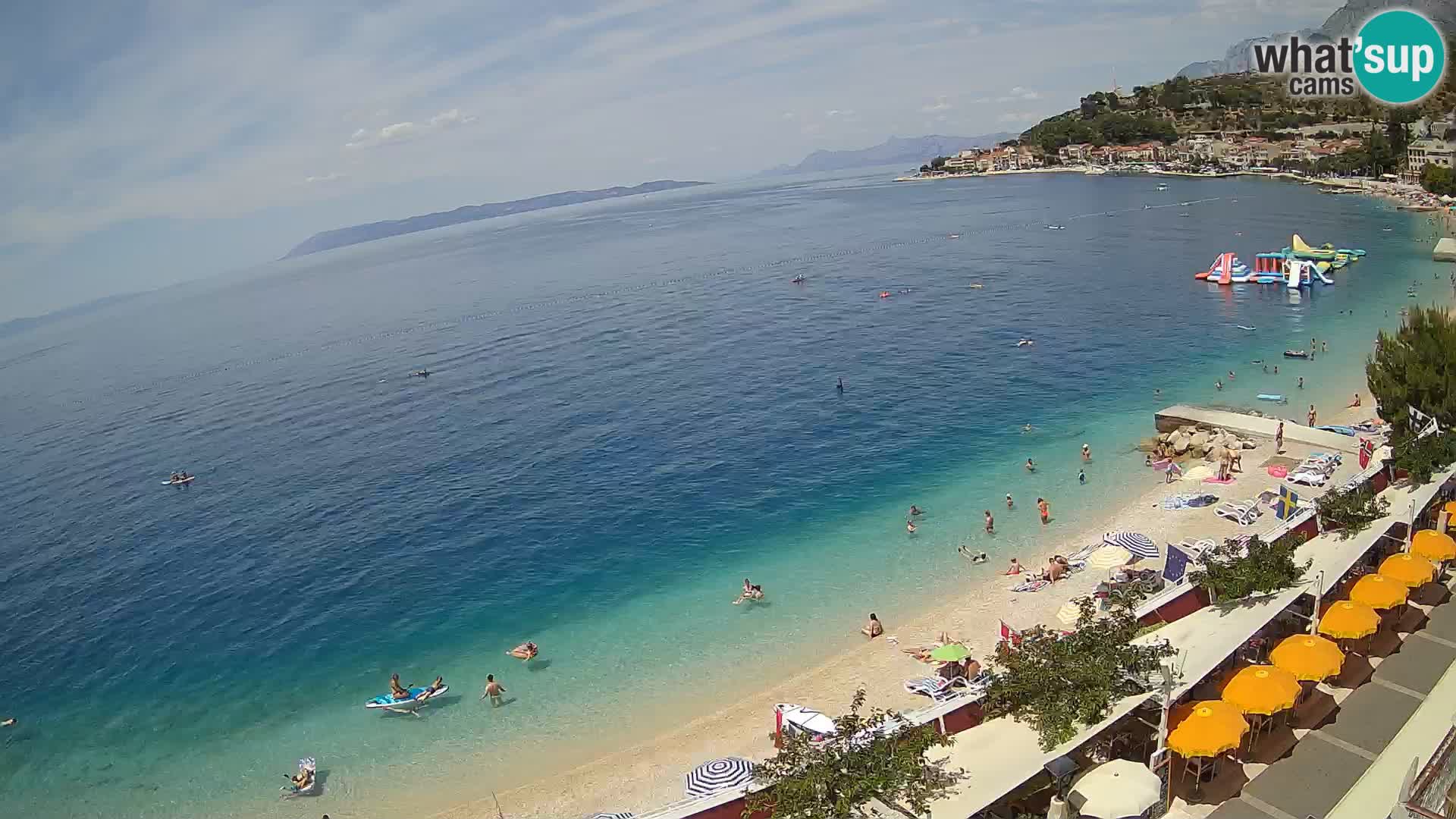 Pogled na plažu Podgori