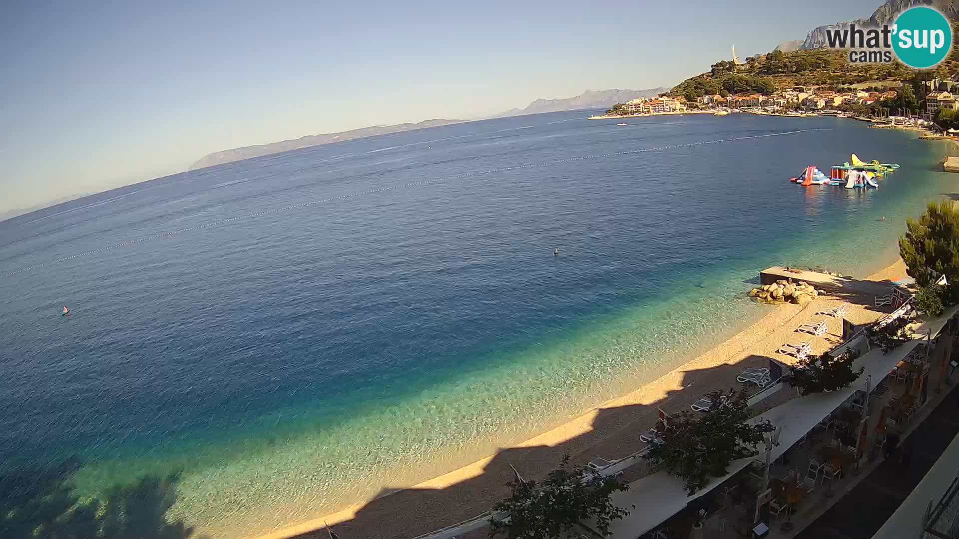 Vue de plage in Podgora