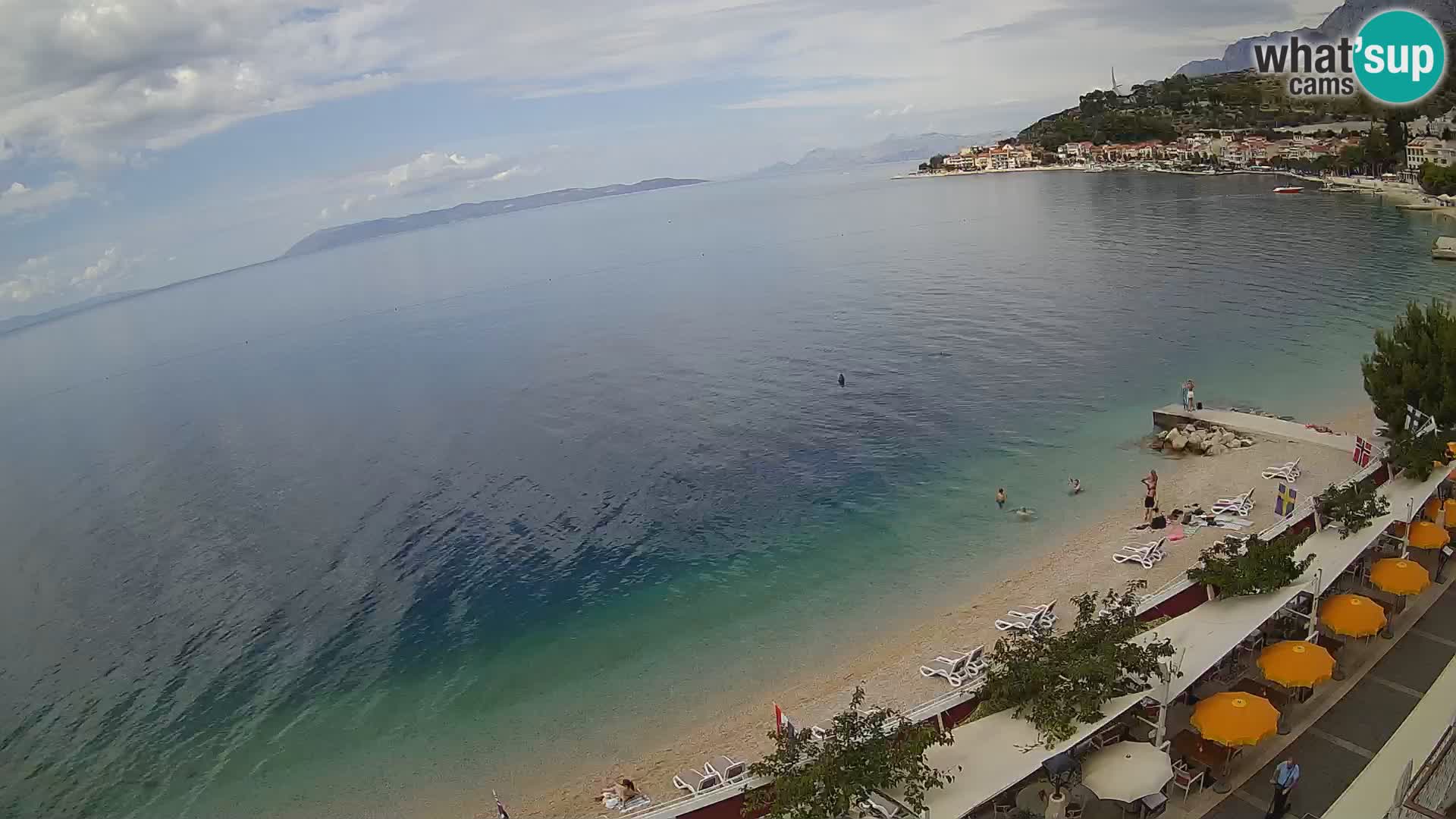 Razgled na plažo v Podgori