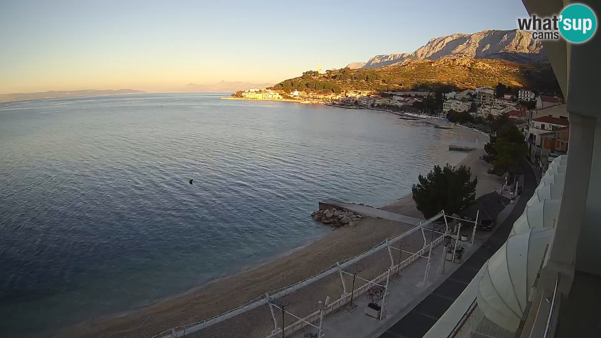 Panorama della spiaggia a Podgora