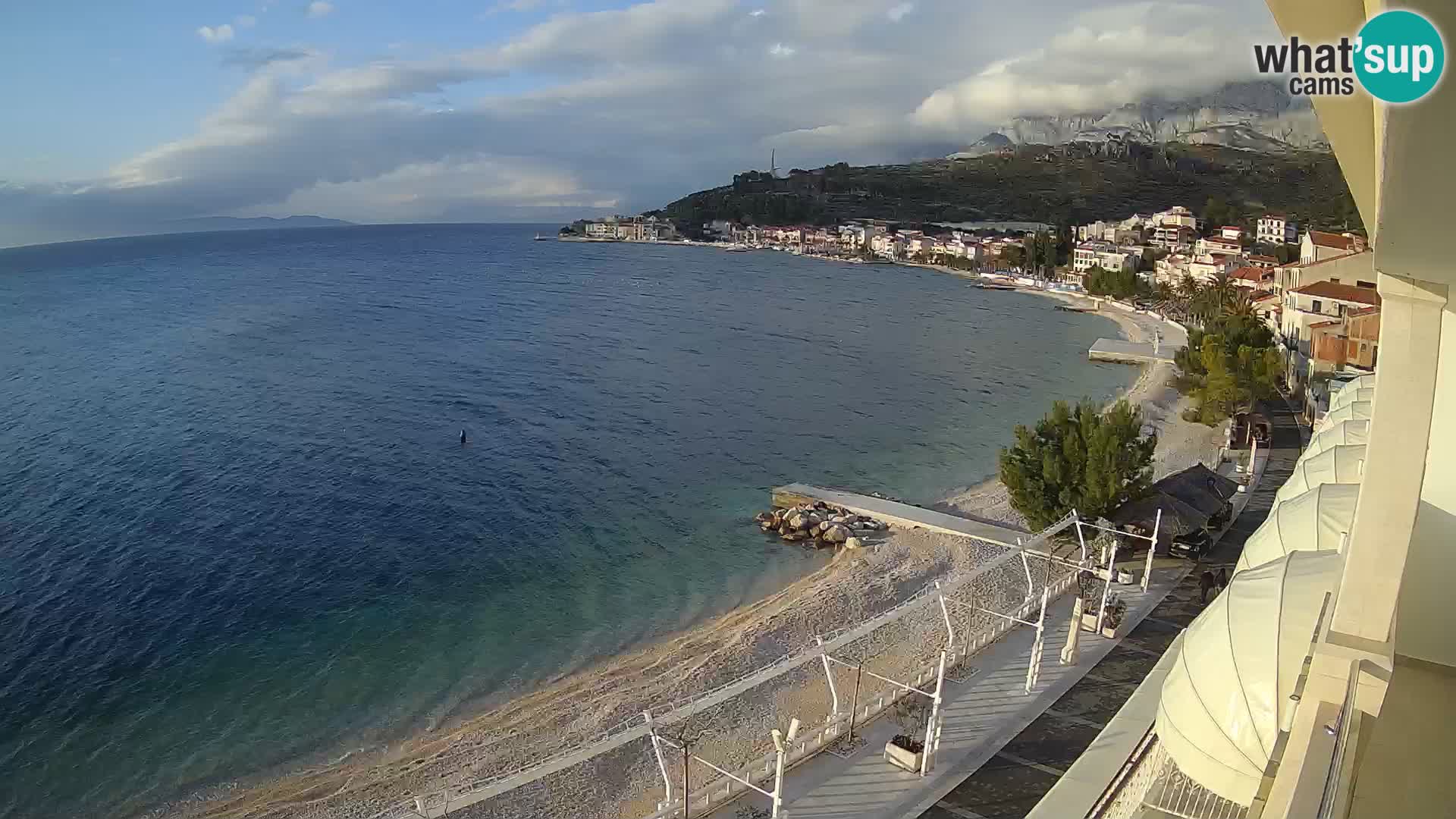 Vista de la playa in Podgora