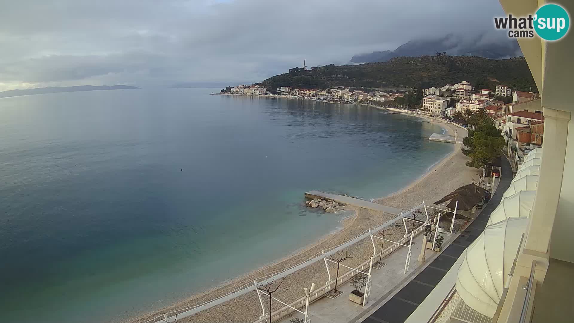 Vista de la playa in Podgora