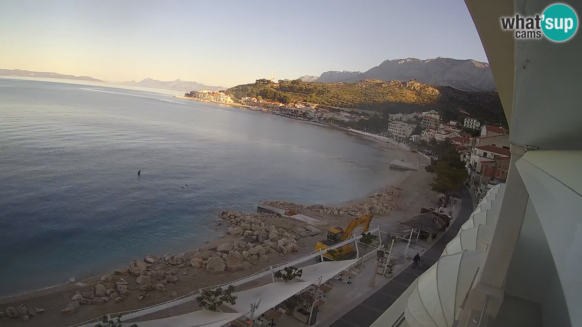 Razgled na plažo v Podgori