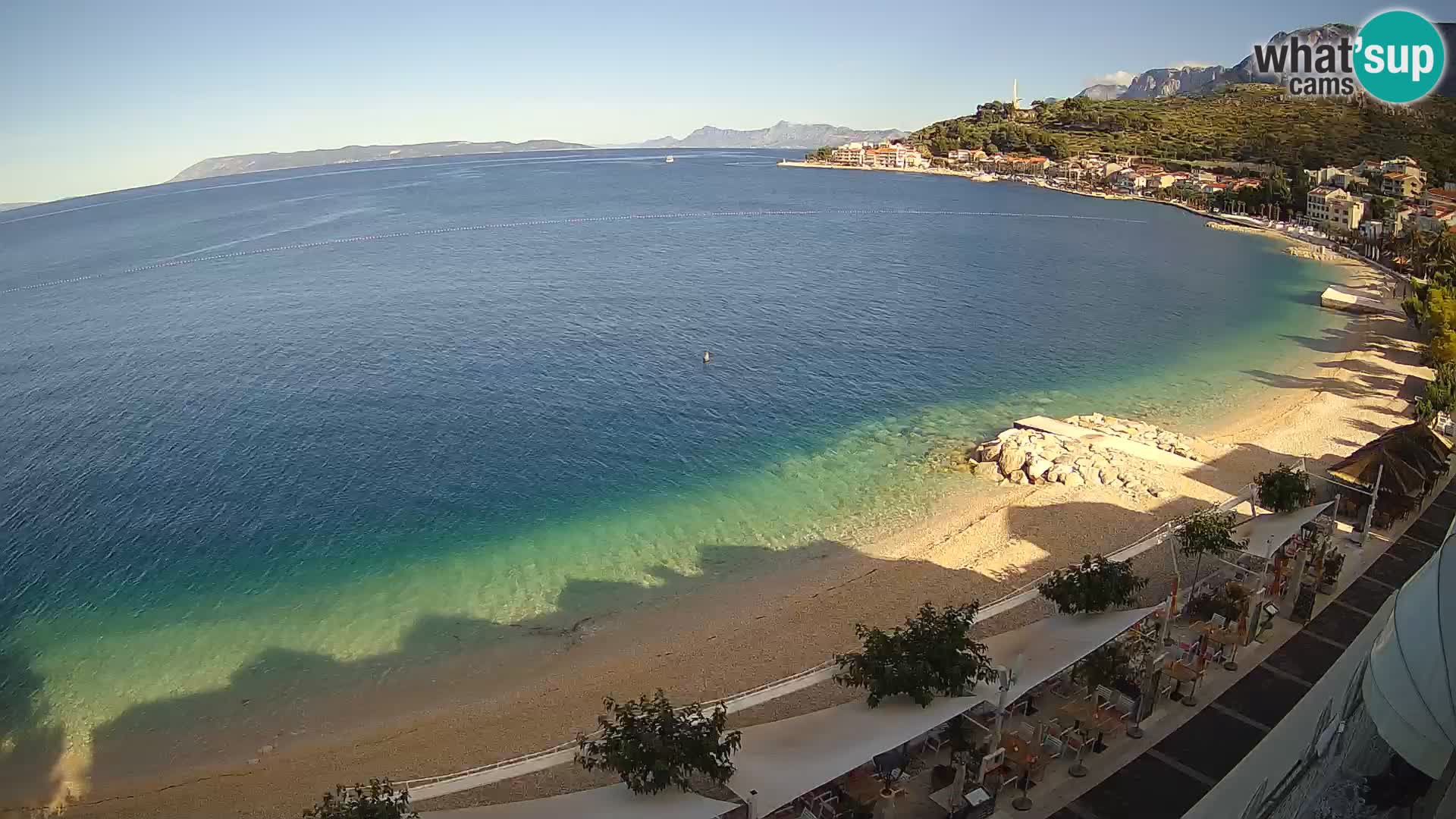 Pogled na plažu Podgori