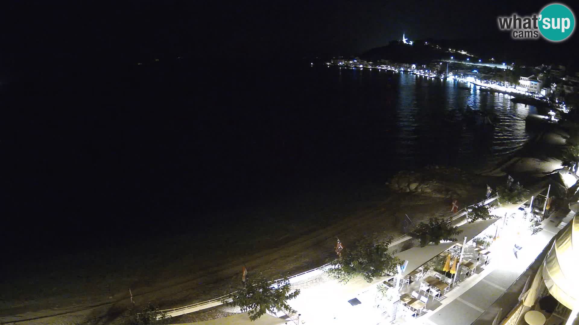 Razgled na plažo v Podgori