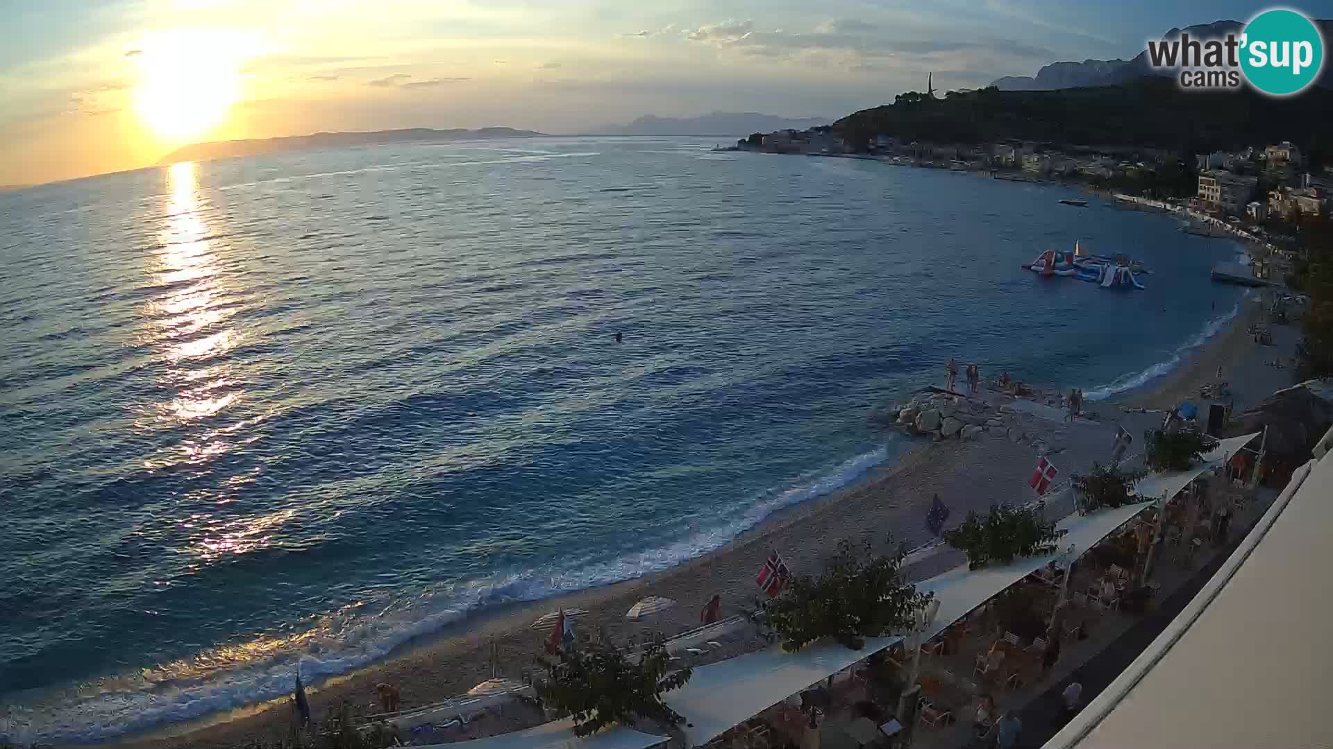 Panorama della spiaggia a Podgora