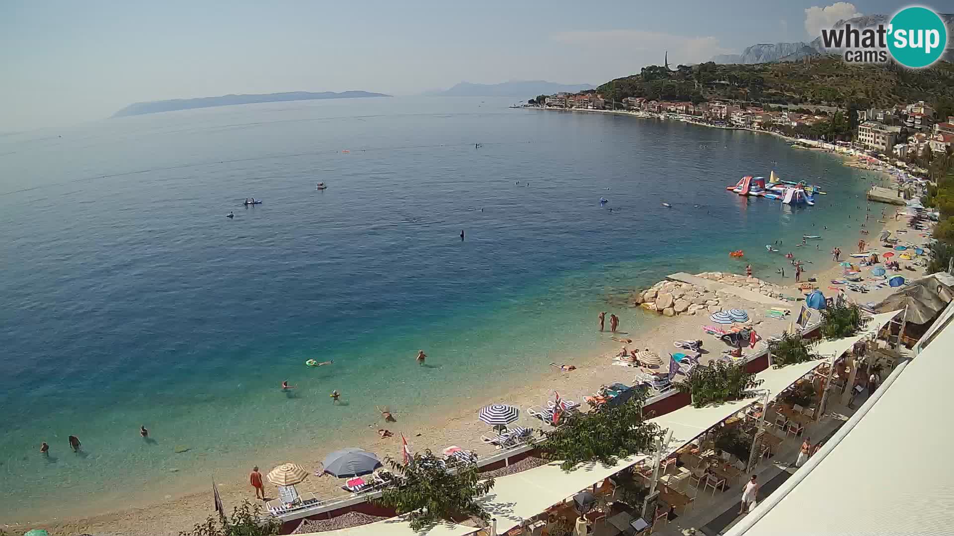 Vue de plage in Podgora