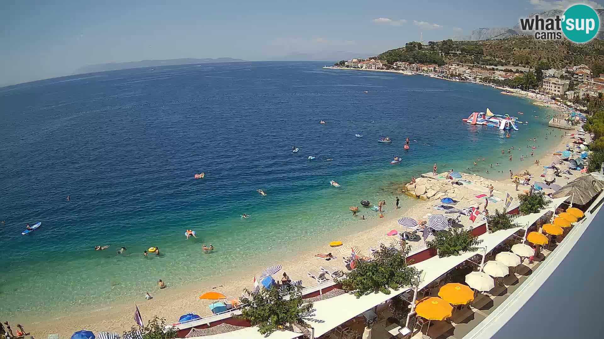 Razgled na plažo v Podgori