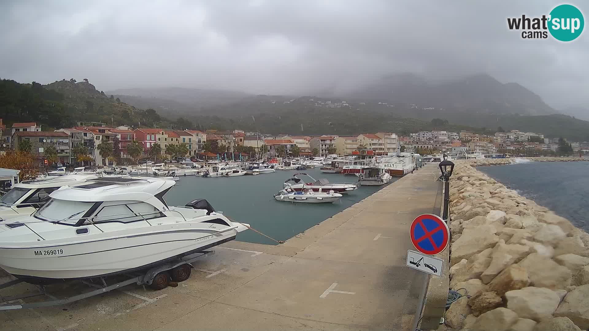 Cámara web de PODGORA Marina – Asombroso Dalmacia