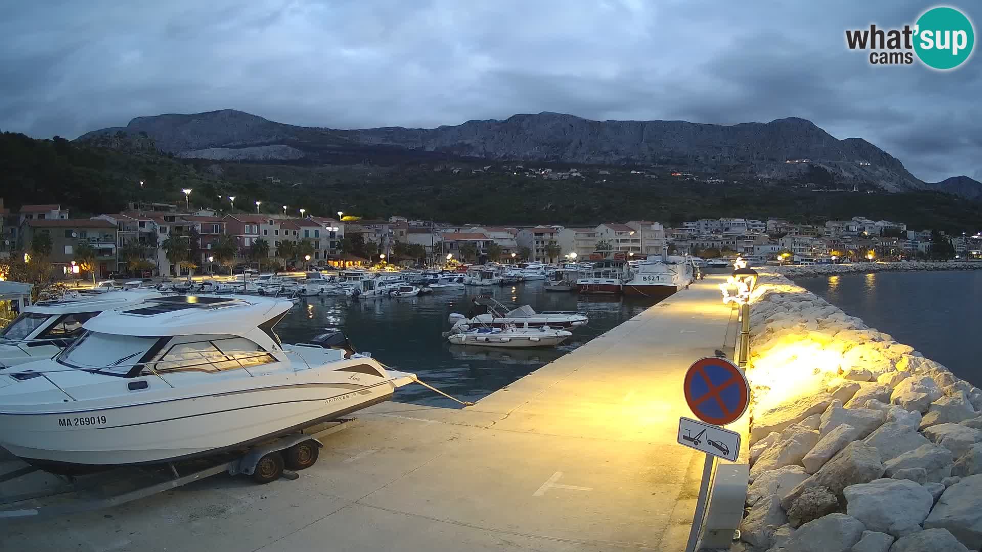 Cámara web de PODGORA Marina – Asombroso Dalmacia