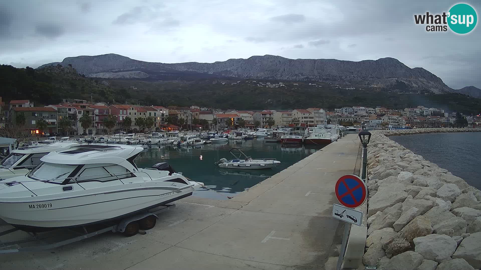 Cámara web de PODGORA Marina – Asombroso Dalmacia