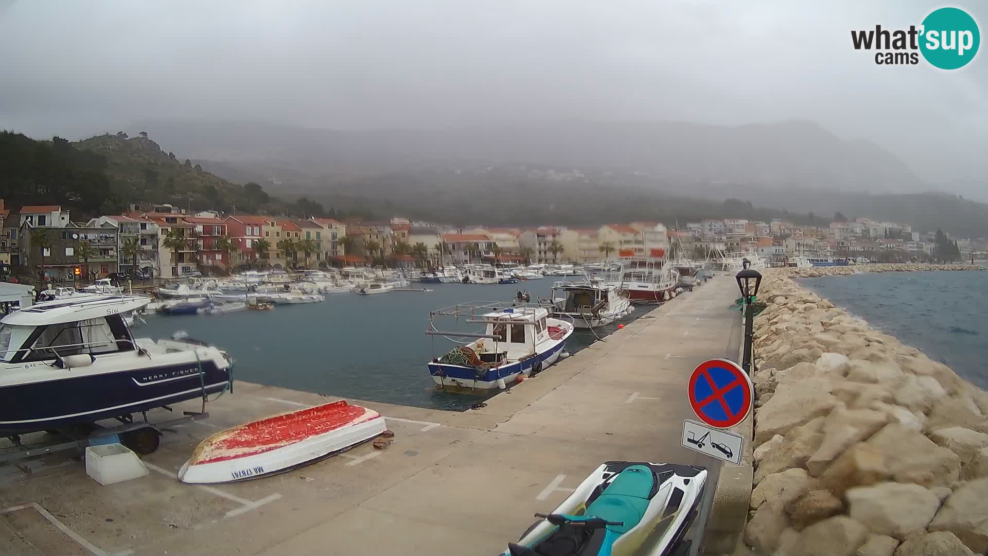 Cámara web de PODGORA Marina – Asombroso Dalmacia