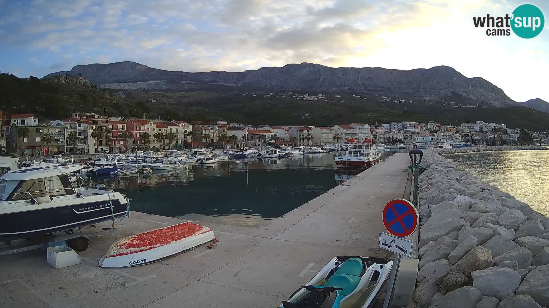 Spletna kamera Marina PODGORA – Očarljiva Dalmacija